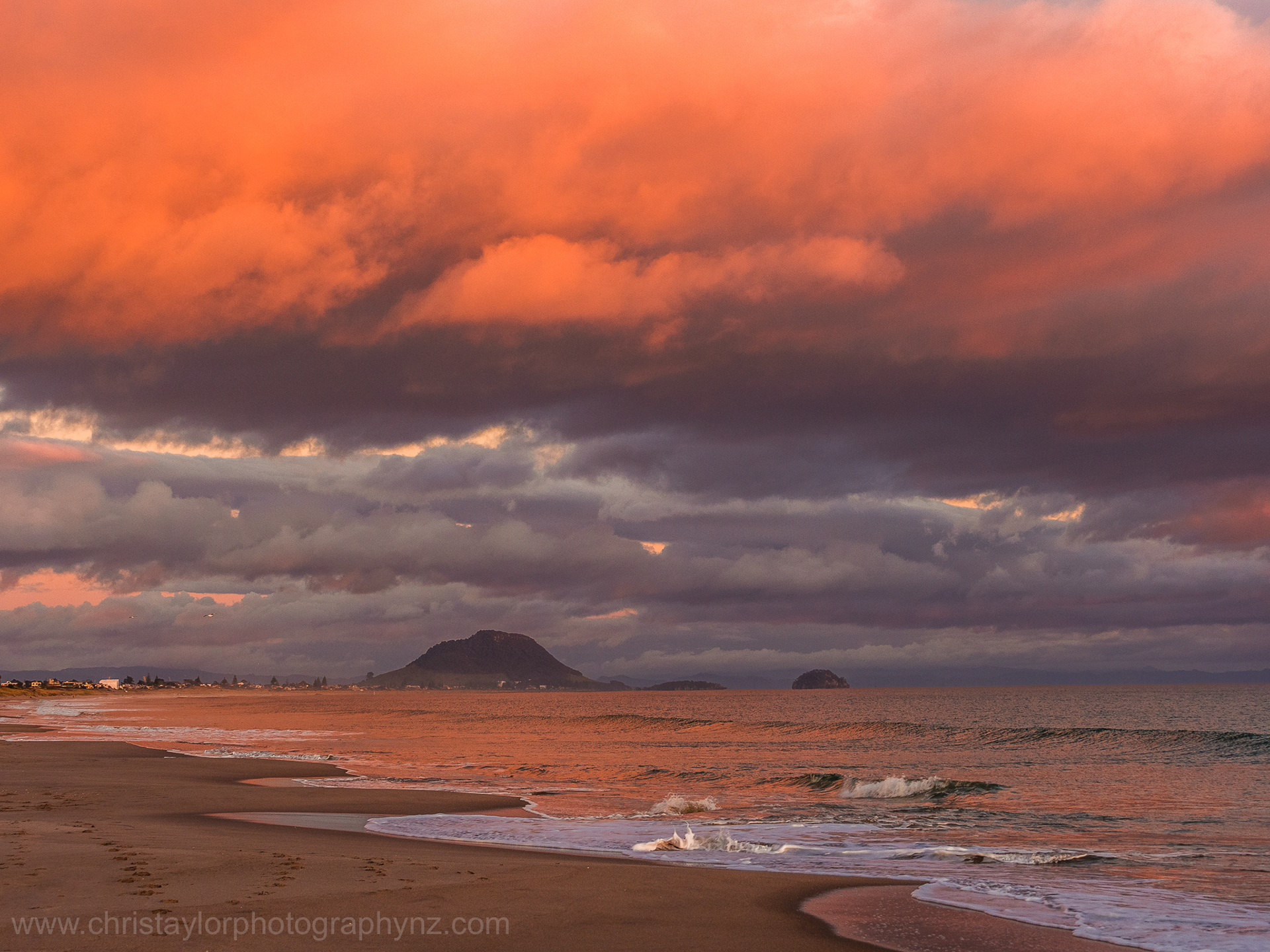 Autumn Dawn, Papamoa Beach P3250067
