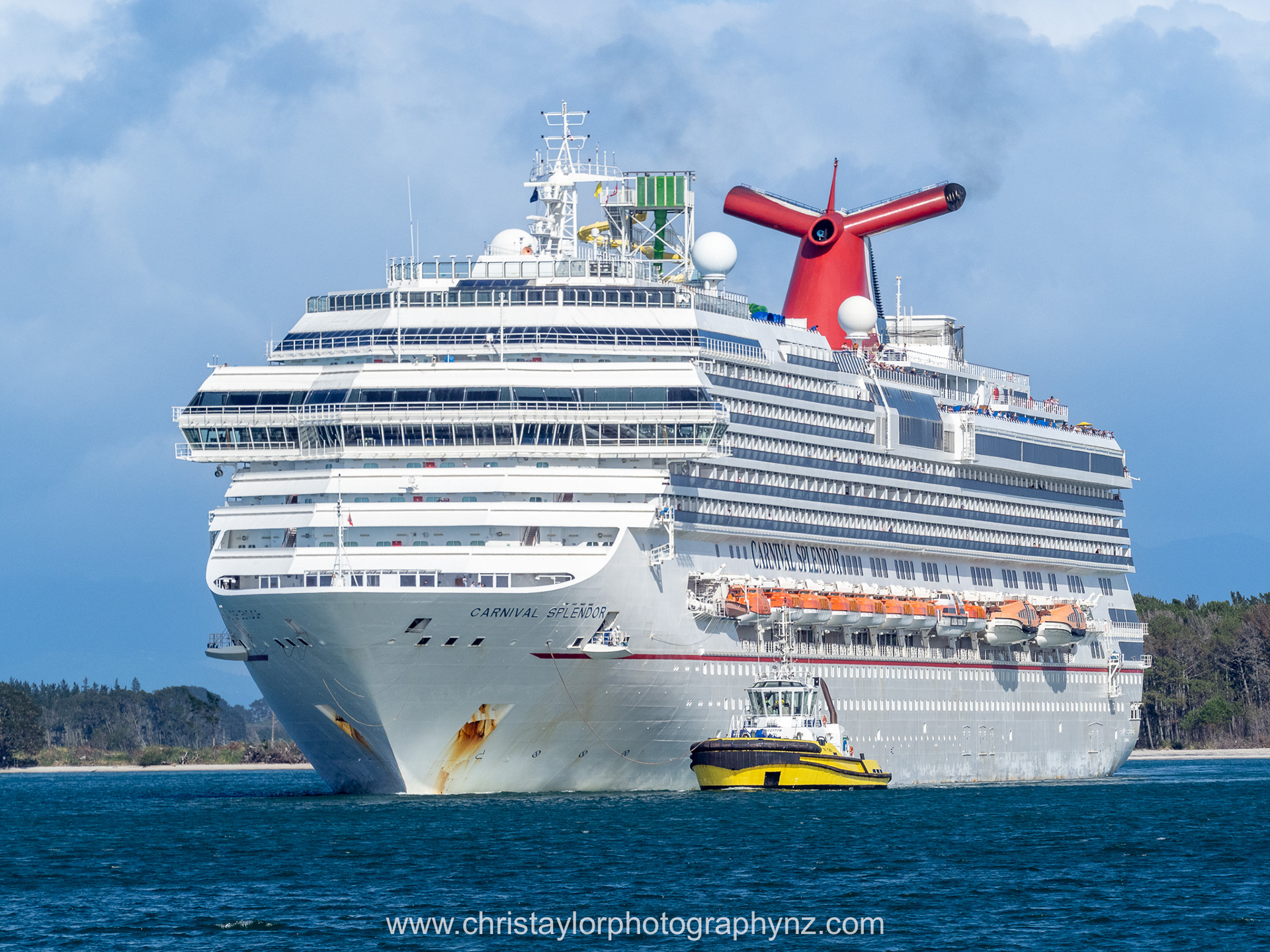Carnival Splendor P2030039