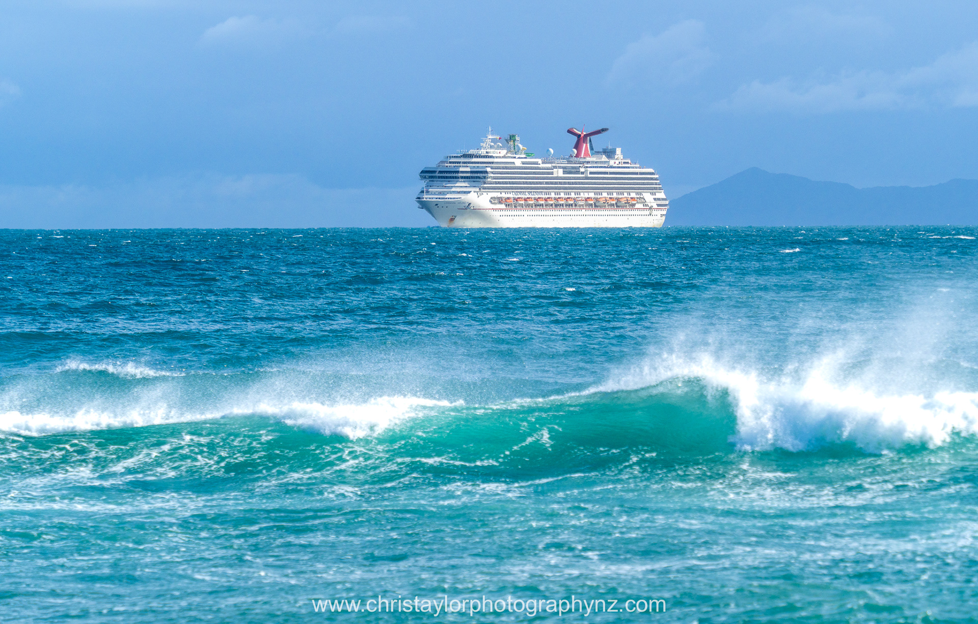 Carnival Splendor P2030016