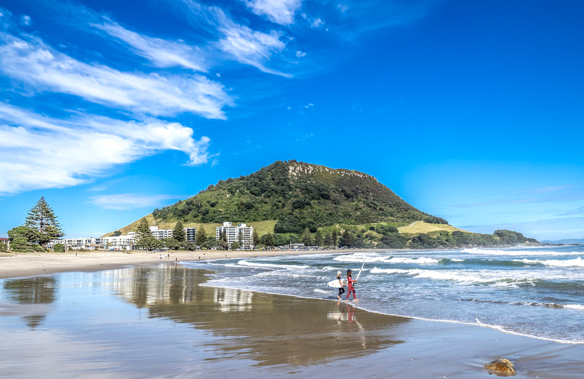 Beautiful Mount Maunganui Beach P1190047