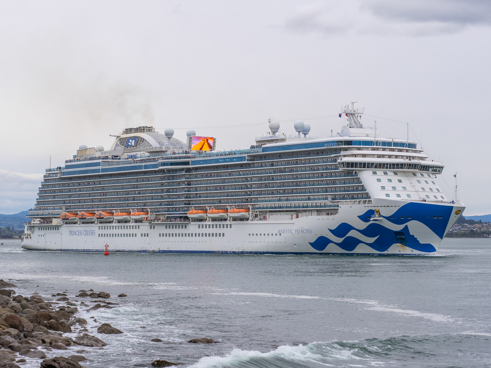 Majestic Princess PA150011
