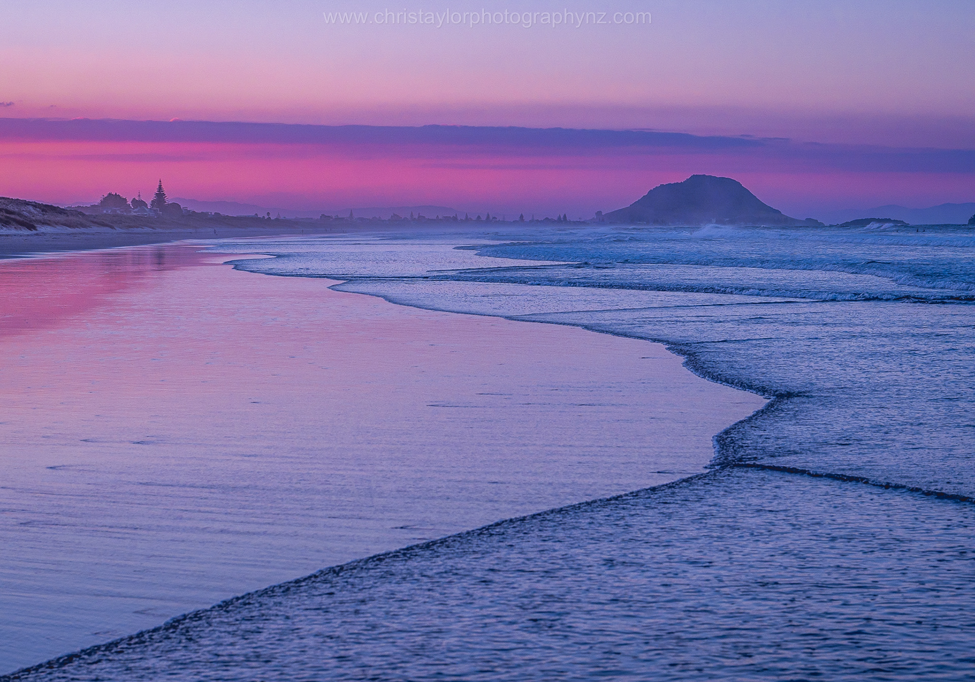 Beautiful dusk, Papamoa Beach P2210123