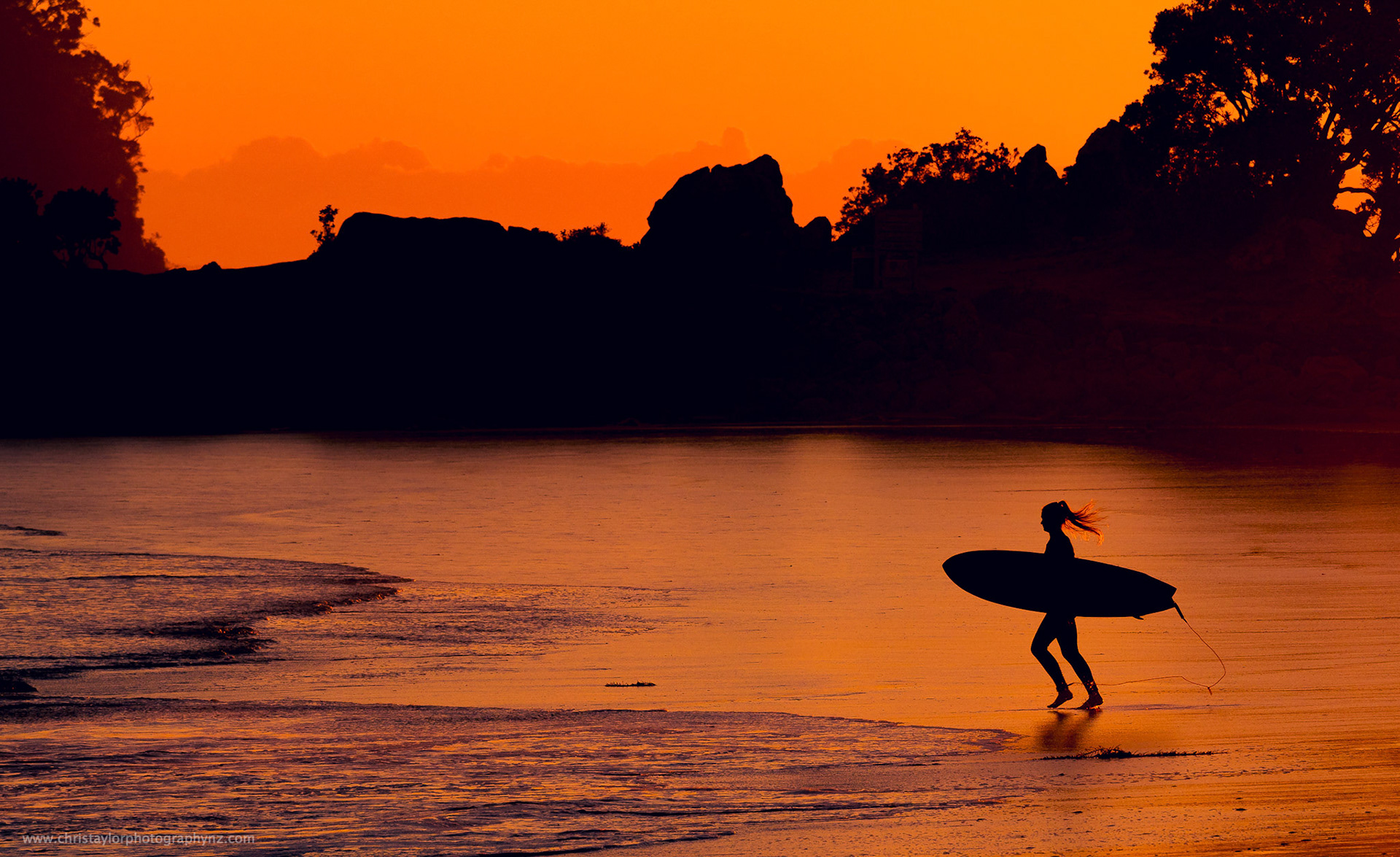 Dawn Surfer, Mount Maunganui P2120029