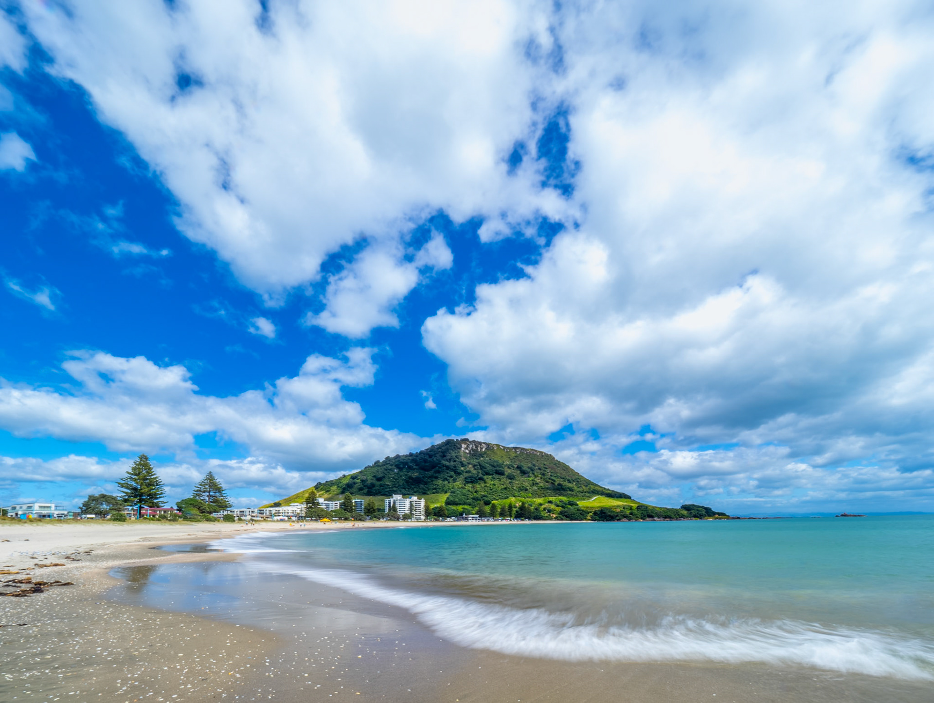 Beautiful Mount Maunganui Beach P