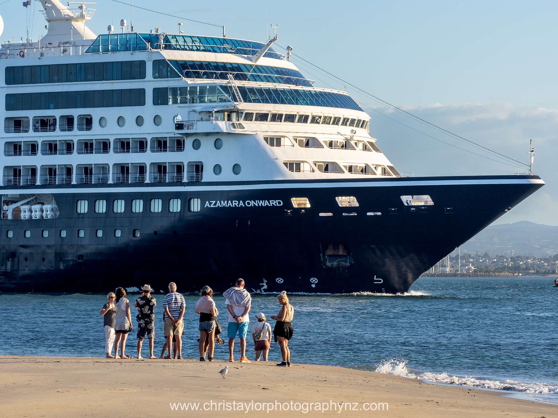 Azamara Onward P2160030