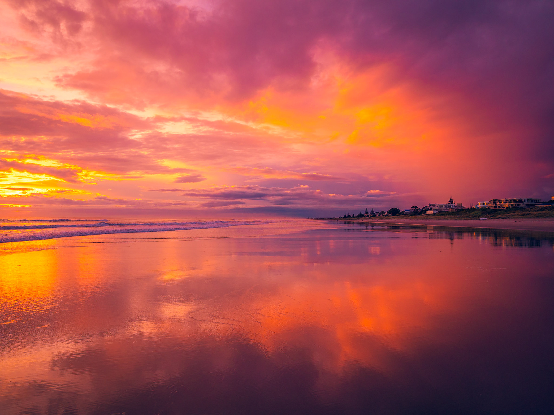 Omanu Beach Dawn P3094337