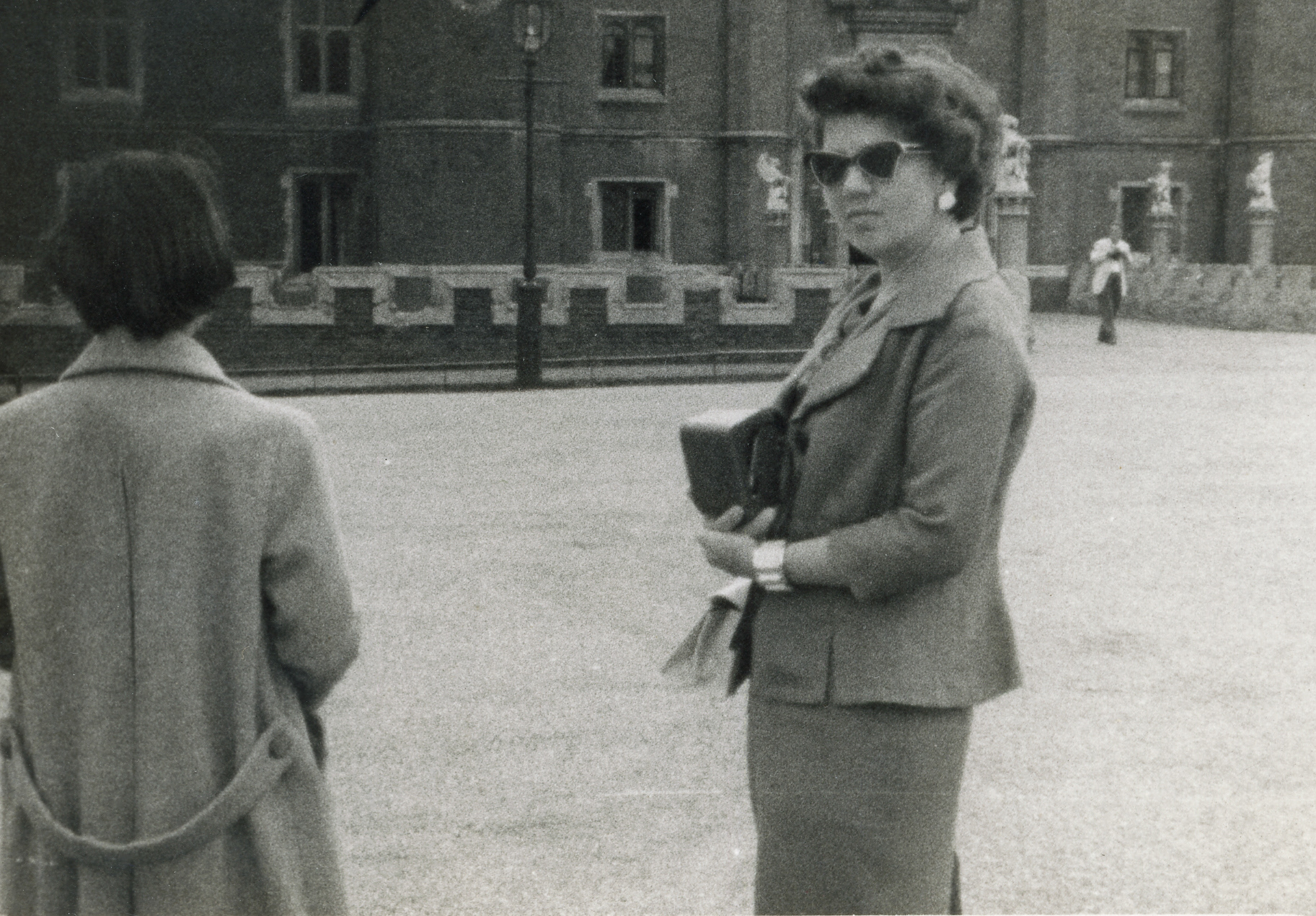 Marion Kintsinger (1918 Dubuque, Iowa, USA -  2003 Buenos Aires, Argentina)