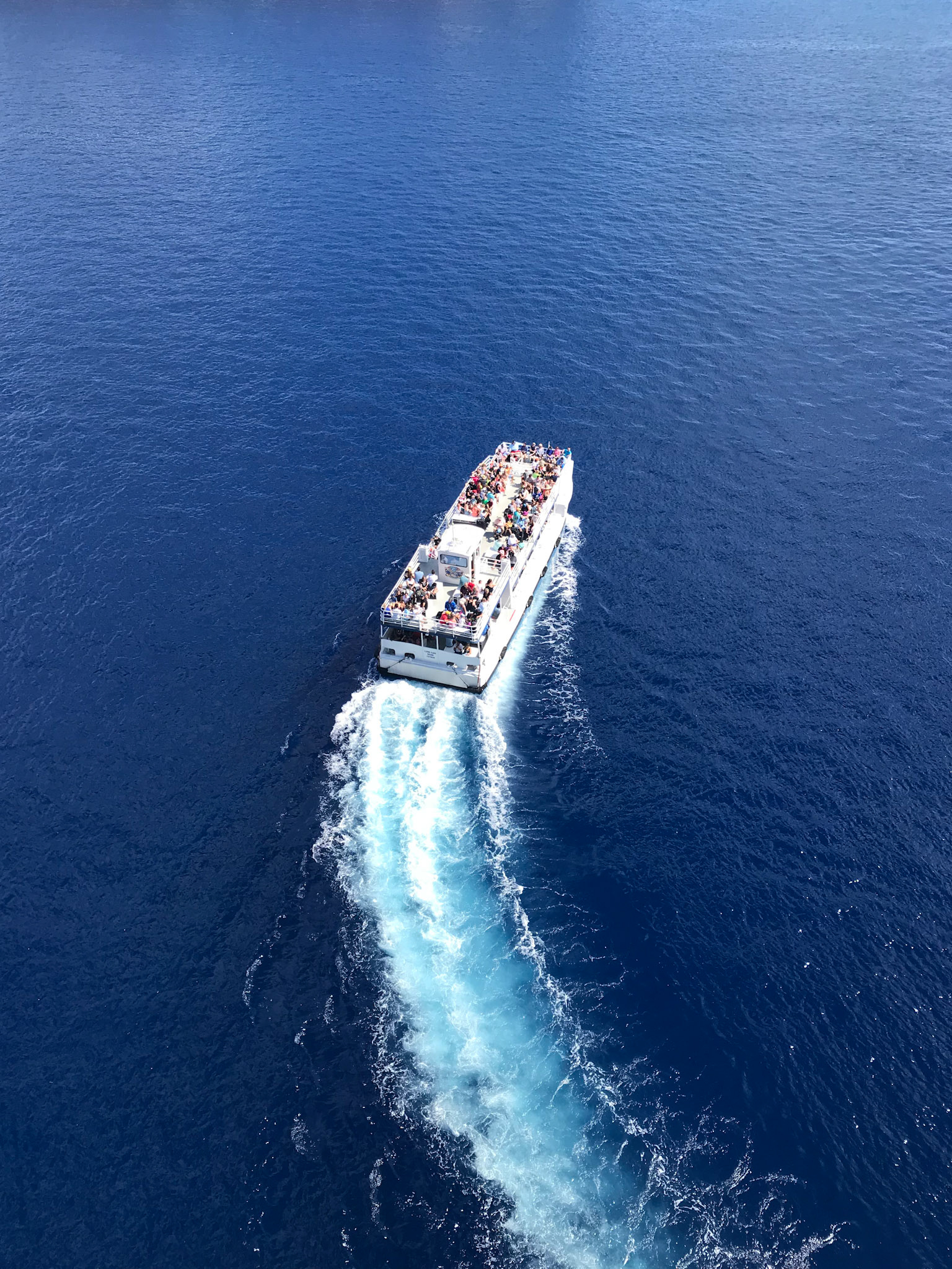 Tender into Grand Cayman