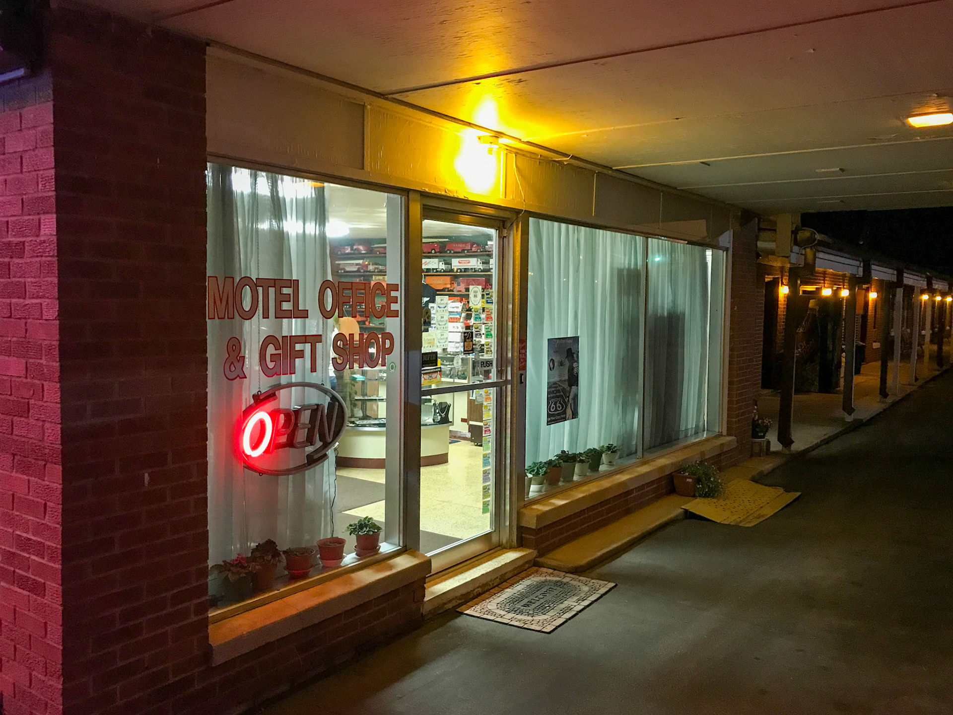 Munger Moss Motel - Lebanon, Missouri