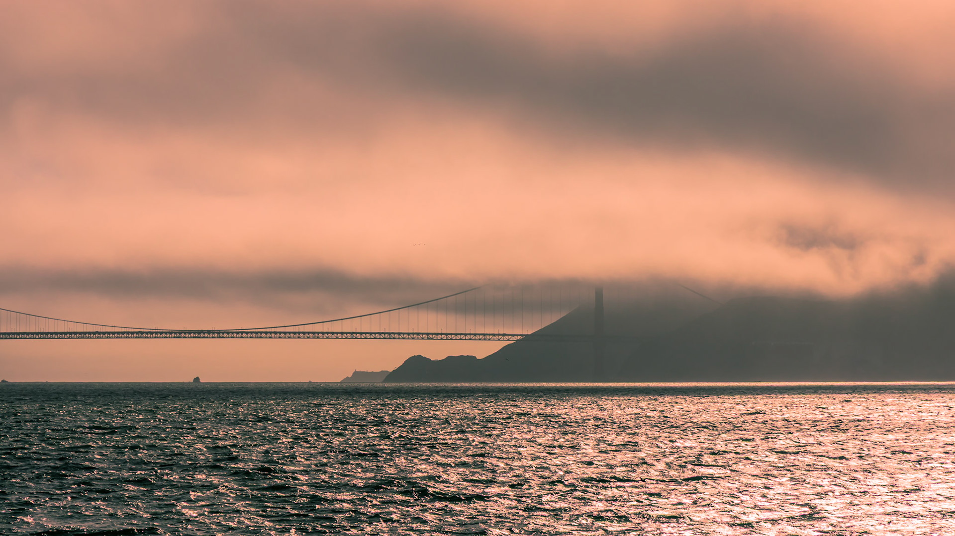 Golden Gate Bridge in San Francisco