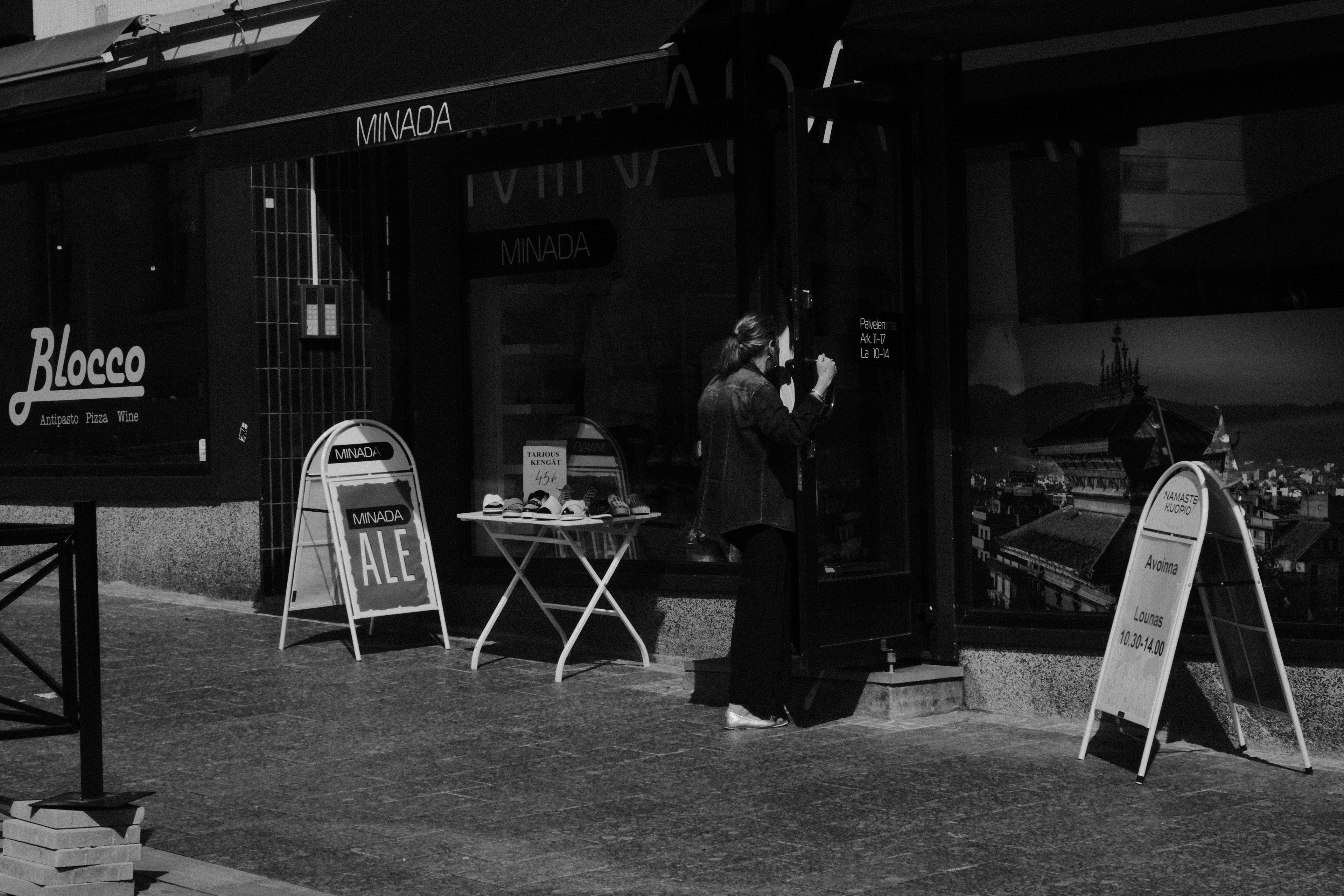 Fujifilm X-T5 Voigtländer 50mm f/1.2. 1/500 @ f/16, ISO 500