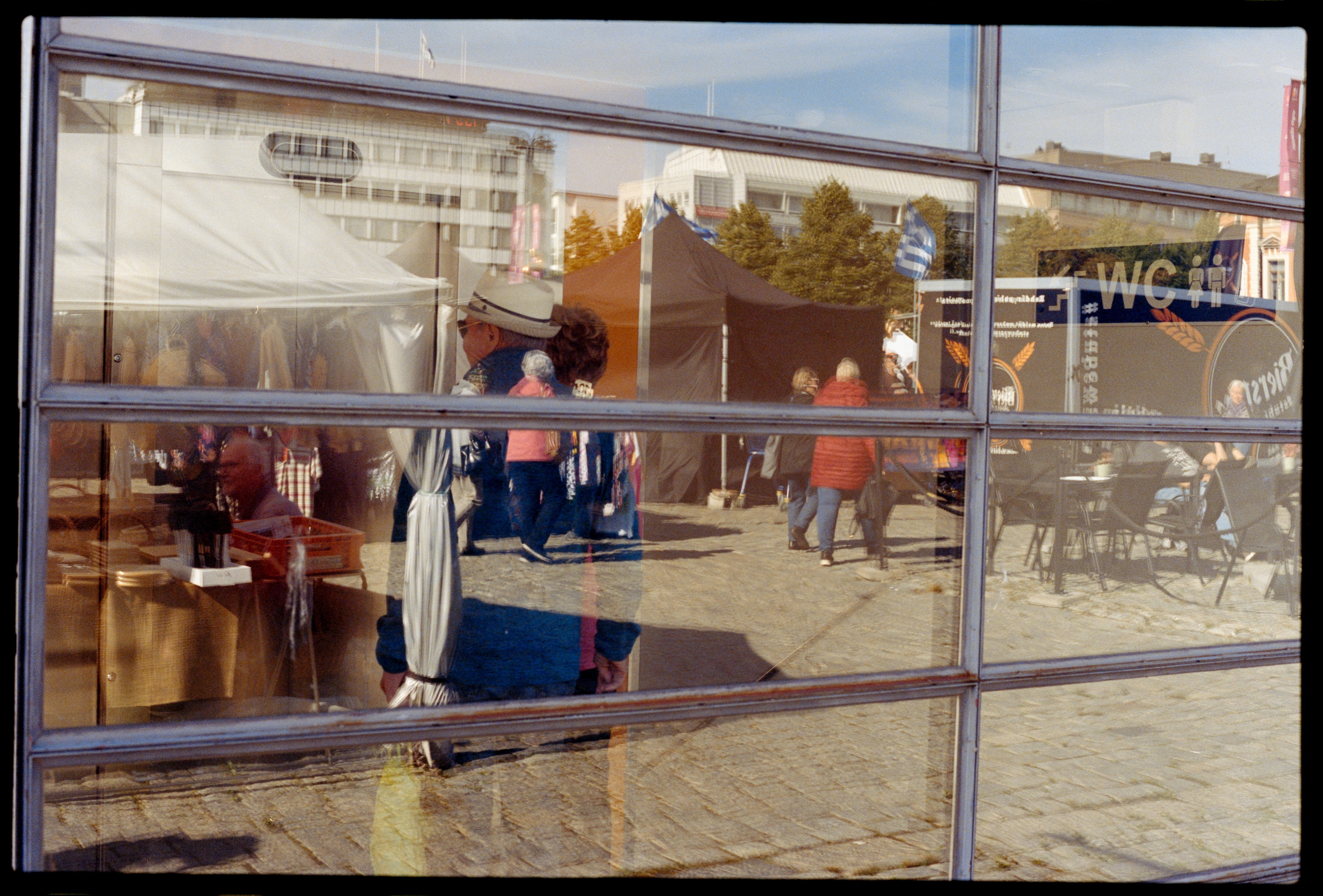 Canon F1n 50mm f/1.4 Kodak Portra400