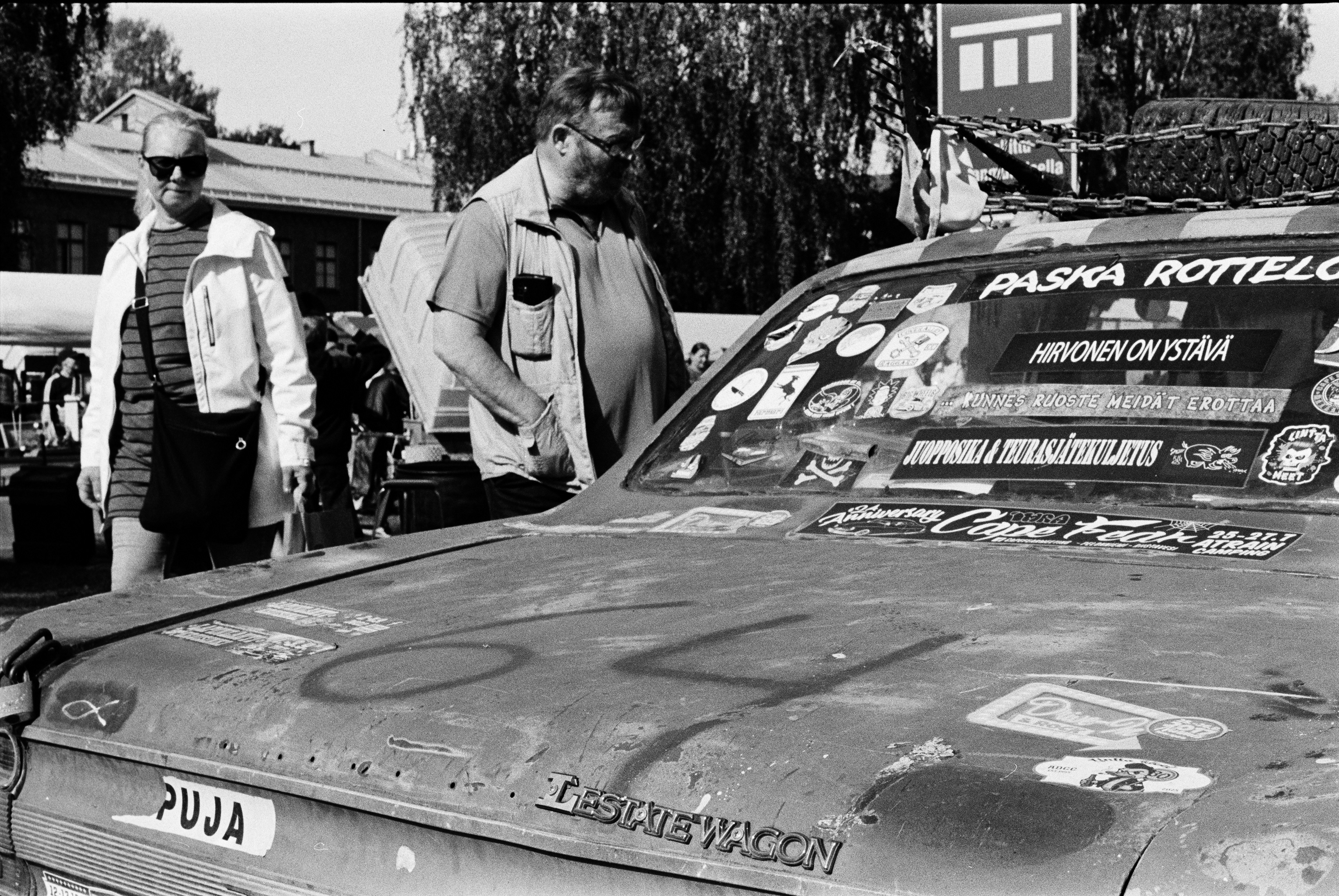 Canon F1n 50mm f/1.4 Kodak TriX400. Ilford DDx @8min