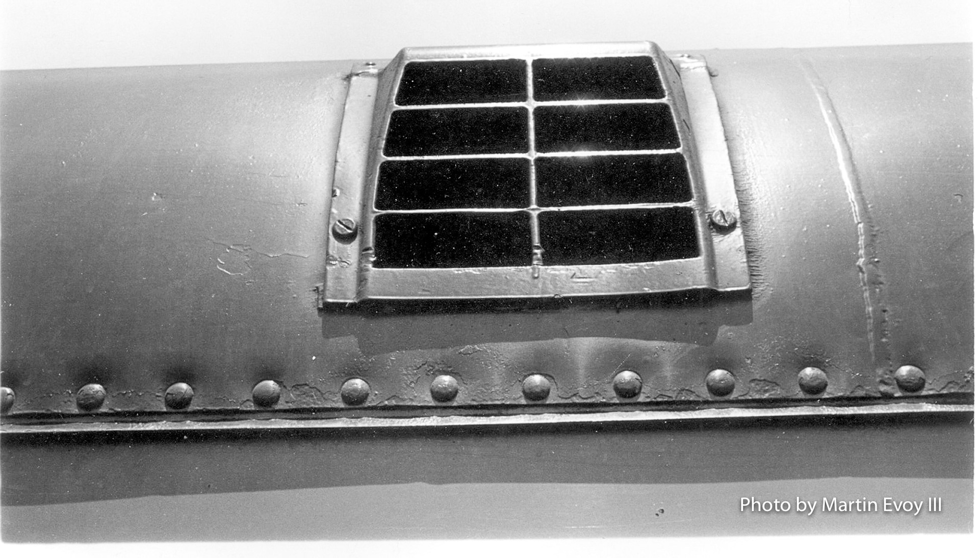GN 1118 Right vent Photo taken 1/76 by Martin Evoy III