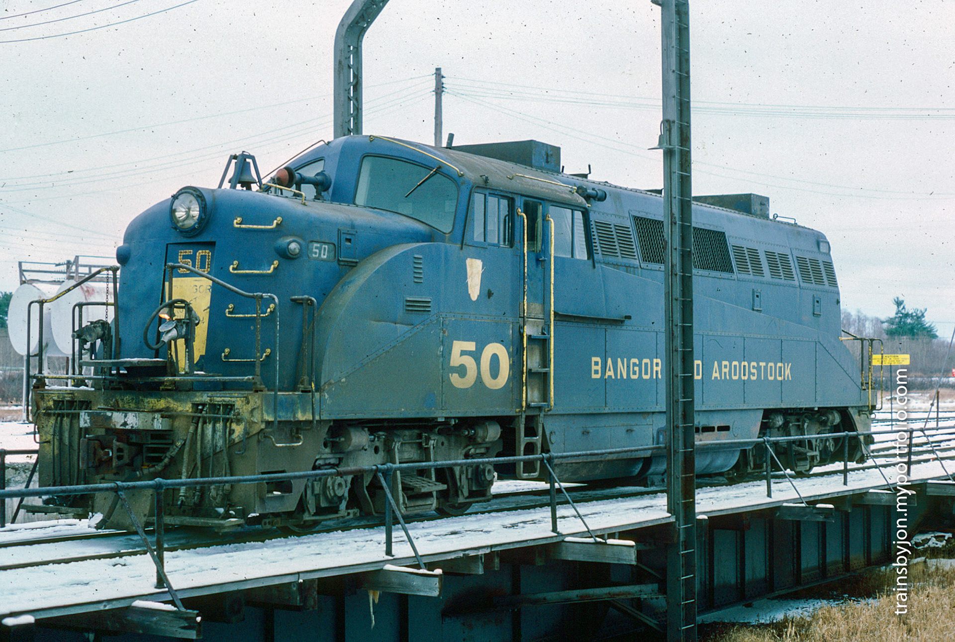 A BL2 takes a spin on the turntable at Northern Maine Jct.