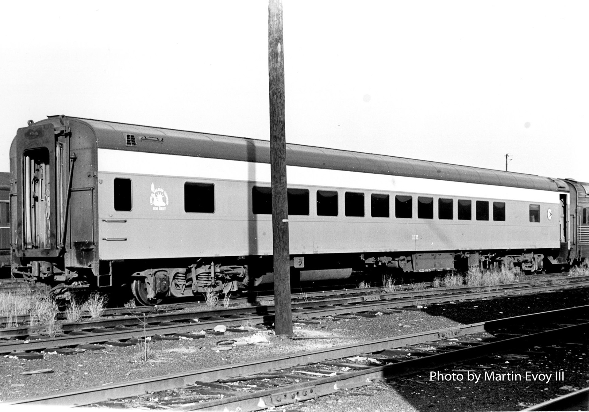 Former GN 1000, NJT 115, right side.