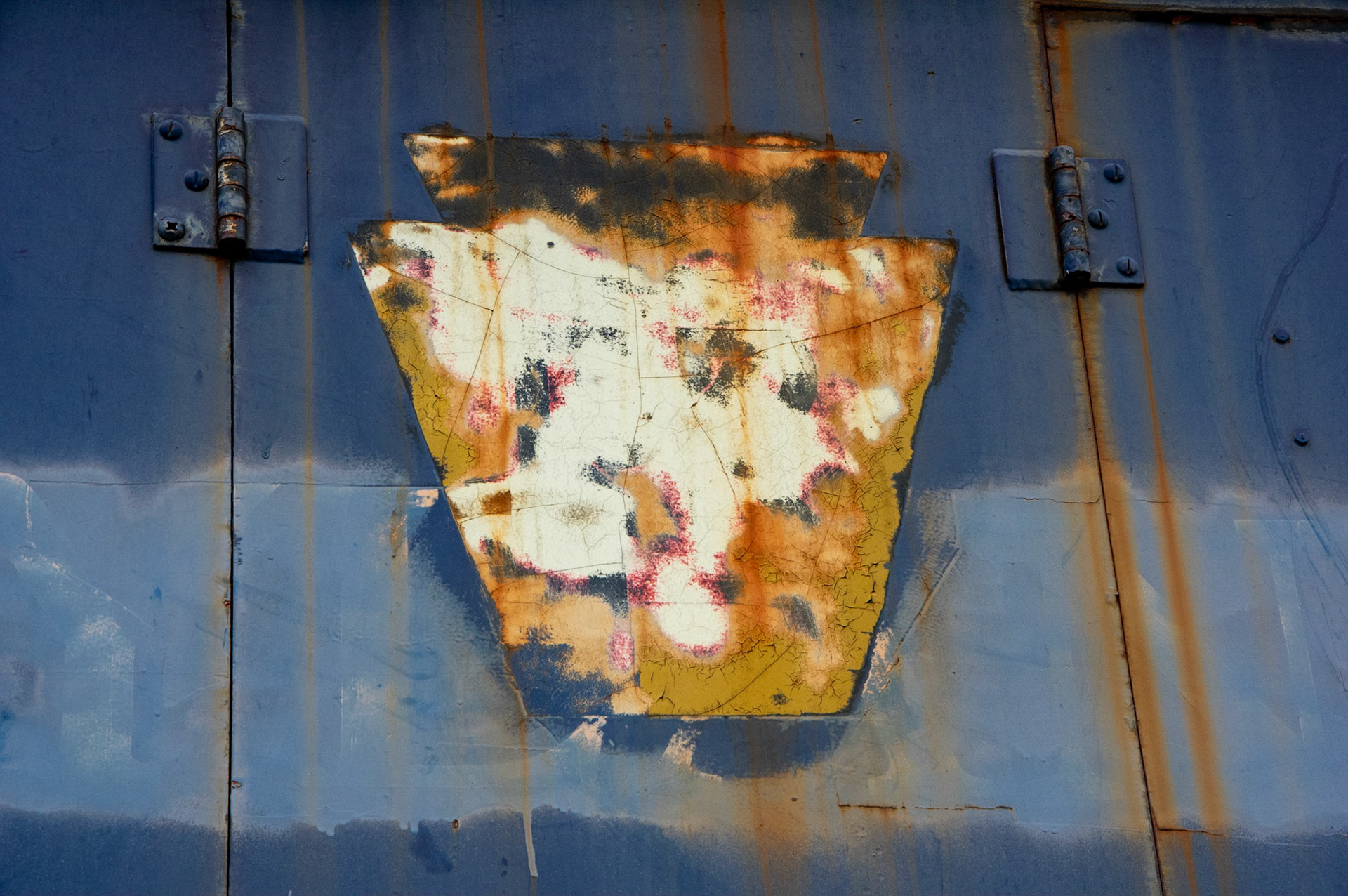 Pennsy logo on SW-1
SMS May 2, 2017