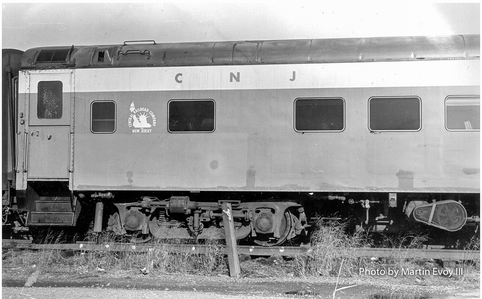 neg. 231-61124 LPhoto taken 1/76 by Martin Evoy III