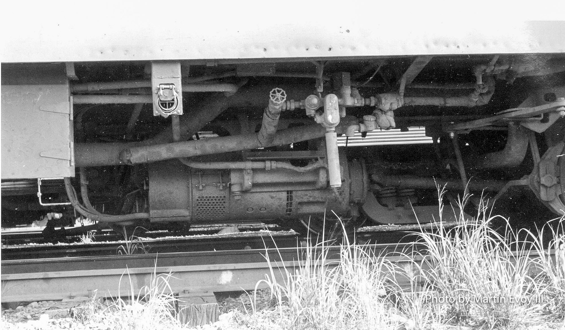 neg. 223-29a1133 Right sidePhoto taken 1/76 by Martin Evoy III