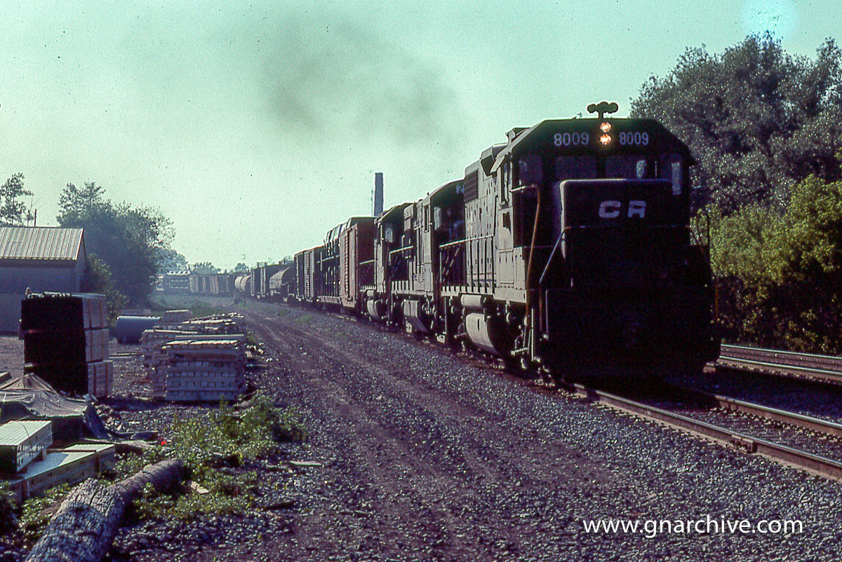 5:47 PM - EB Conrail freight on the West Shore with CR 8009