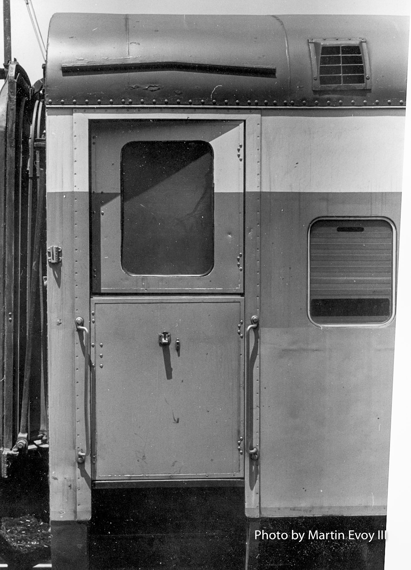 GN 1138 Left doorPhoto taken 1/76 by Martin Evoy III