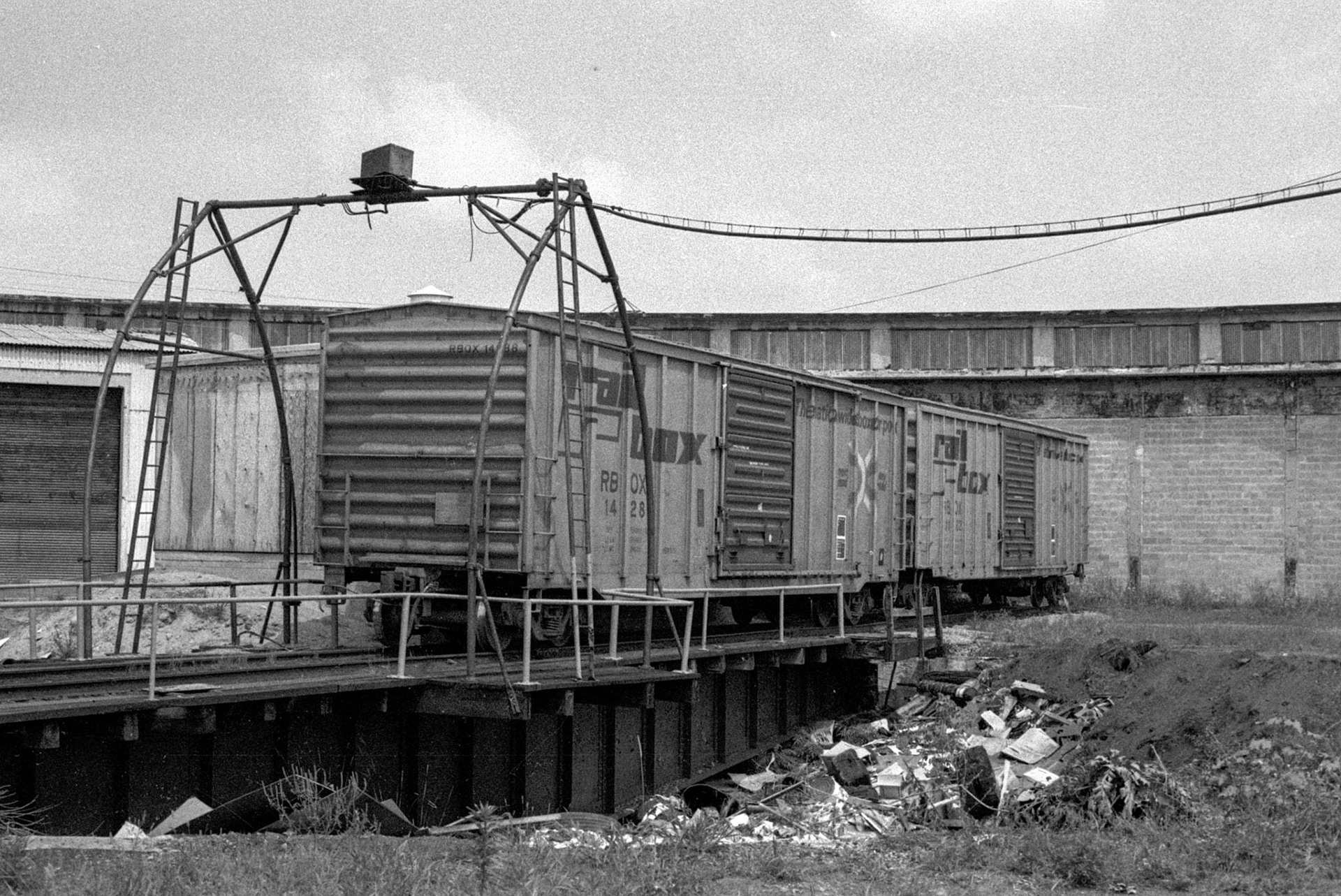 Trains by Jon Lehigh Valley remains, Manchester and Geneva, NY 1978