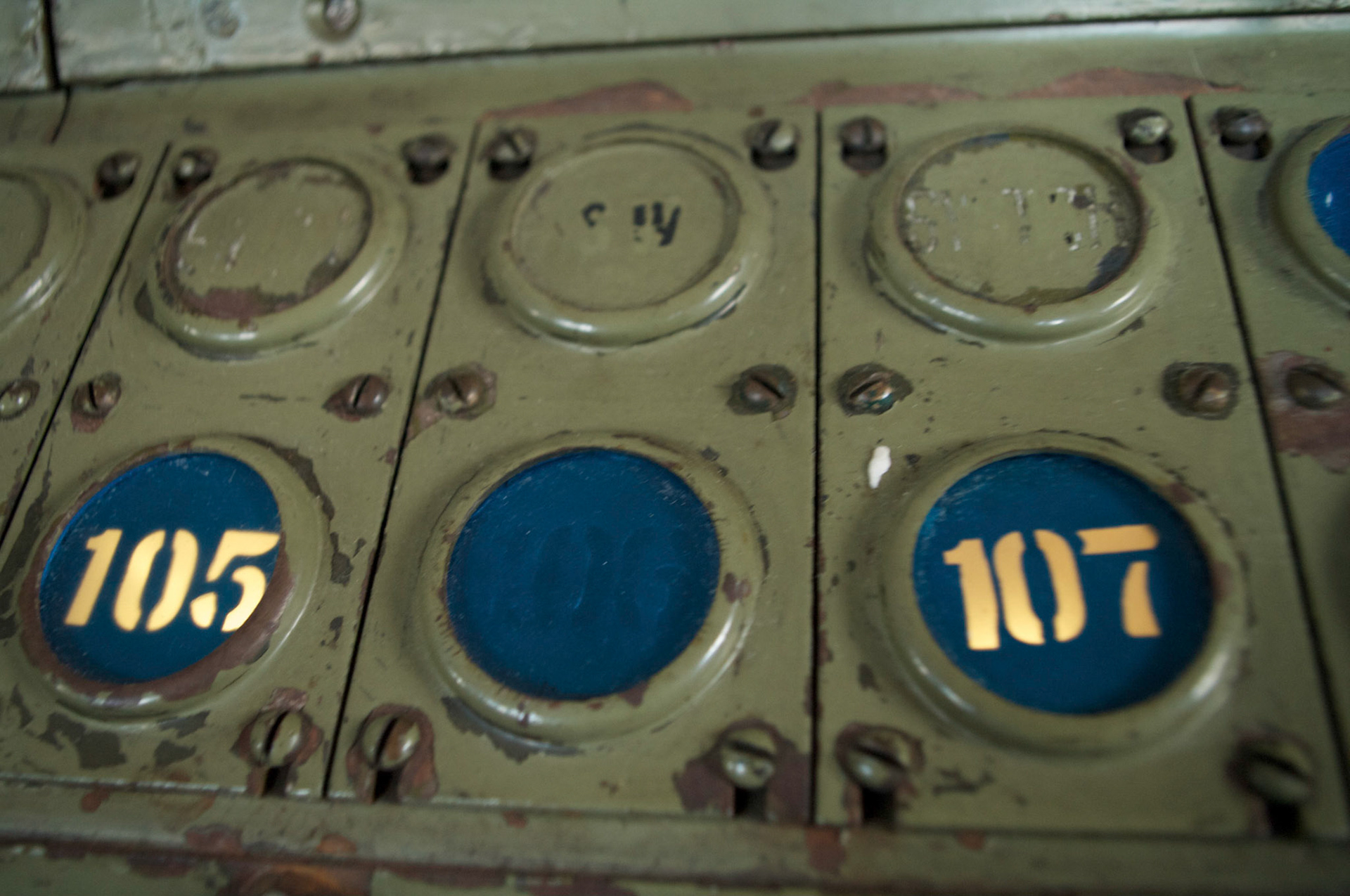 Indicator lights display status of switches