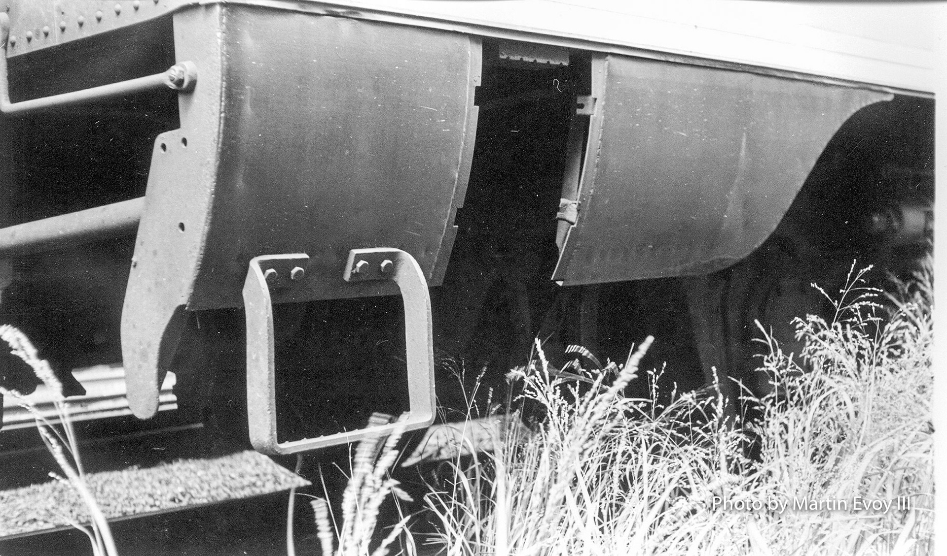 neg. 230-261220 RightPhoto taken 1/76 by Martin Evoy III