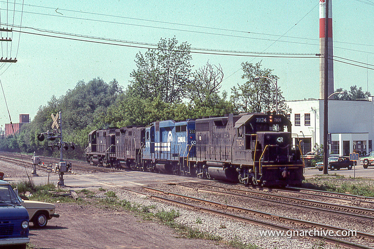 3:05 PM - EB light engines 7834, 2157, C-420 2040 and GP-9B 3821