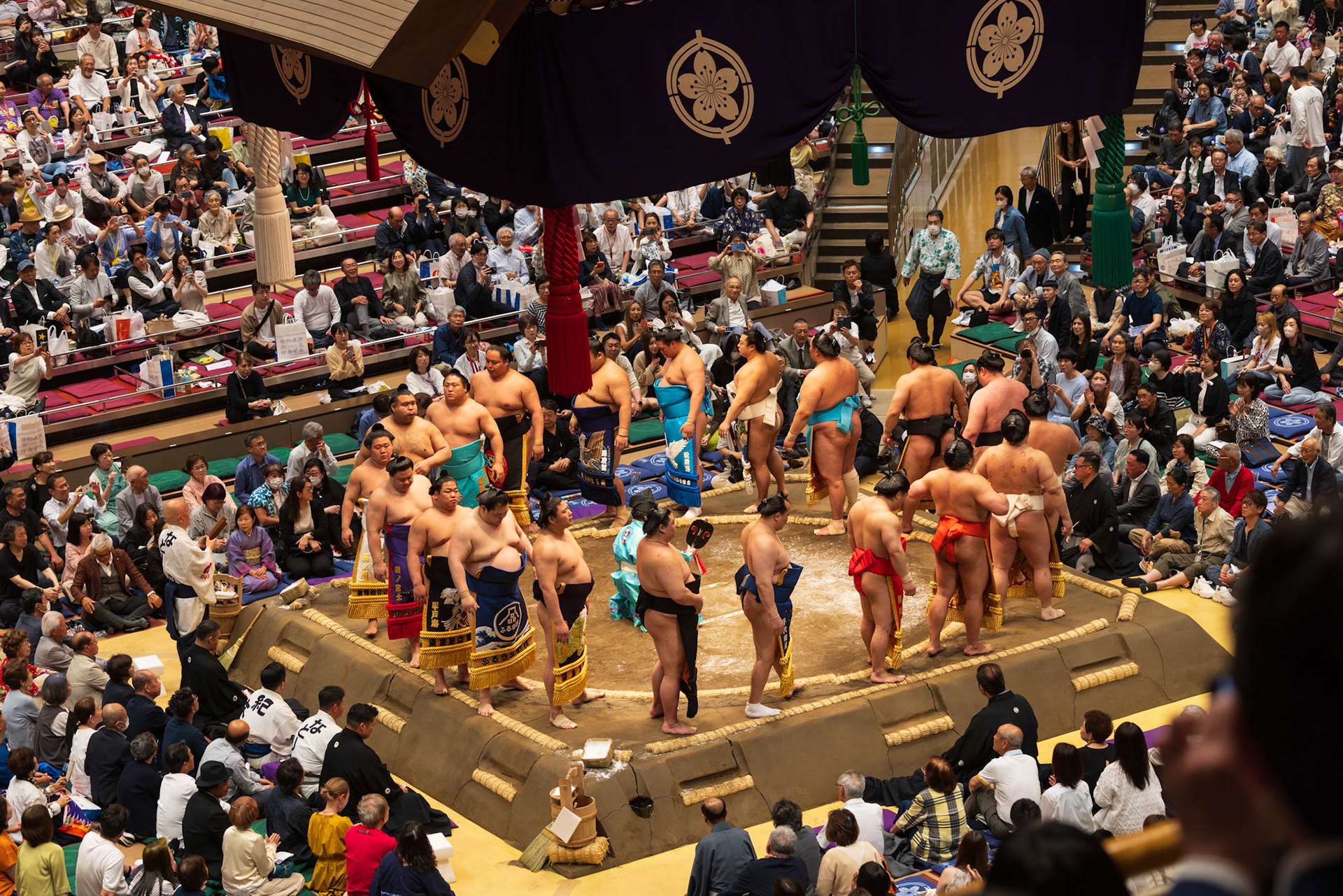 All the wrestlers for the final match