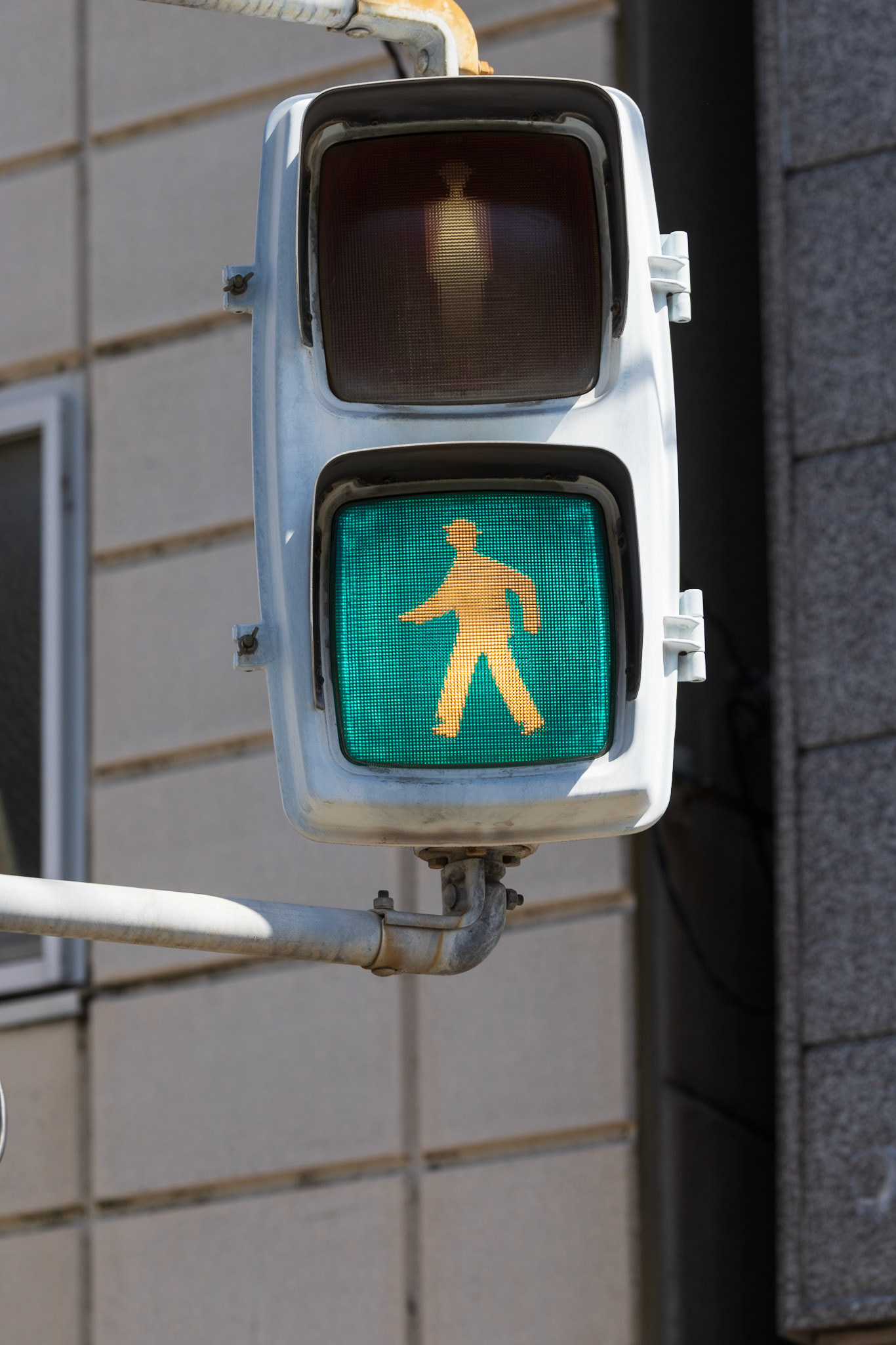 Walk sign, cuz men where hats