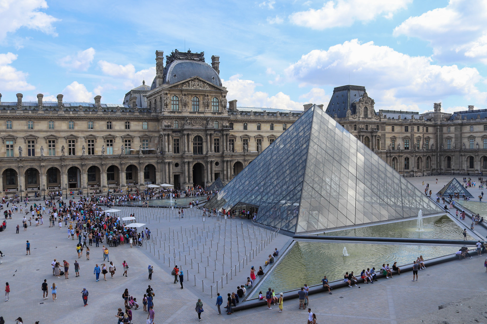 Le Louvre