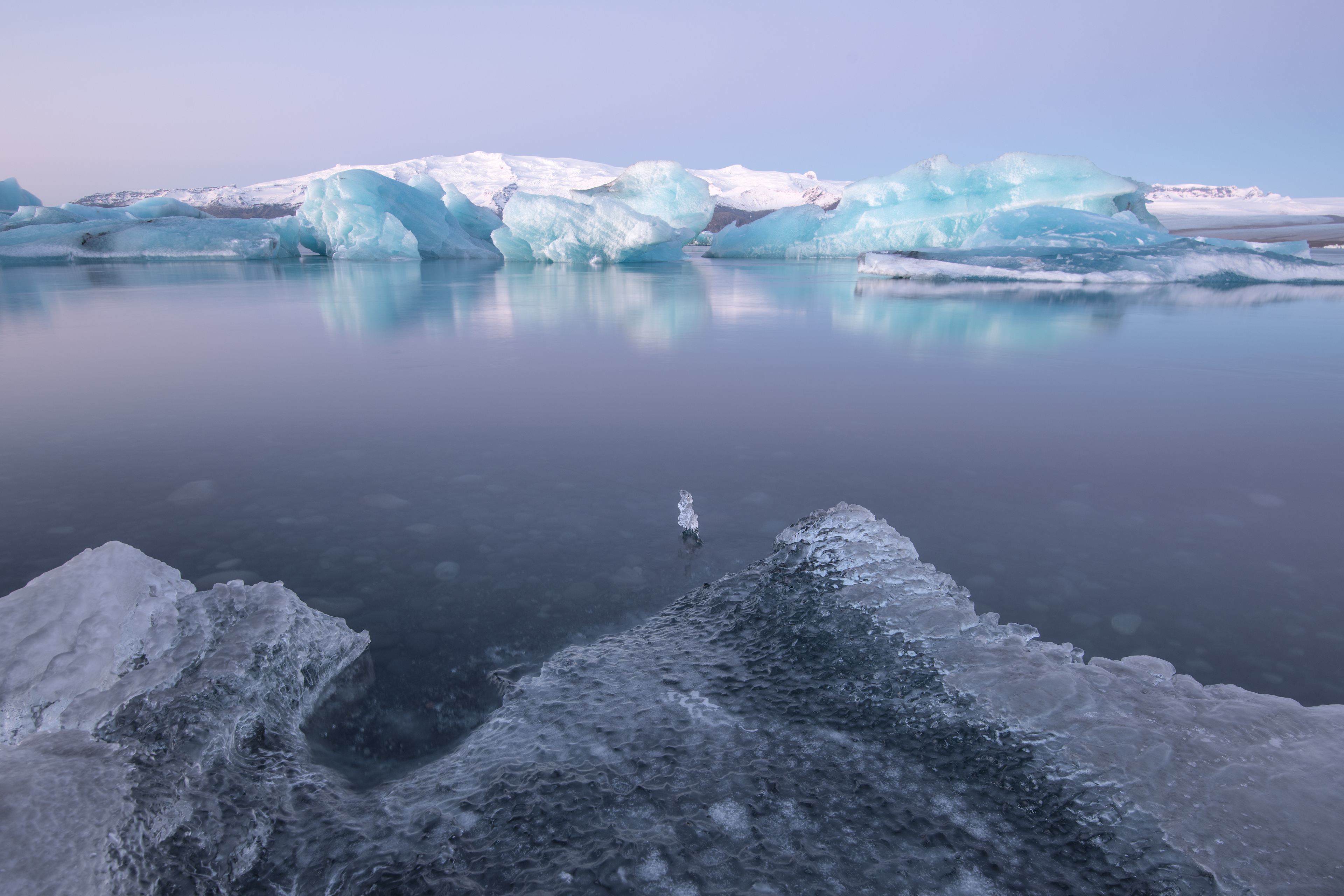 Jökulsárlón on a calm day early in autumn