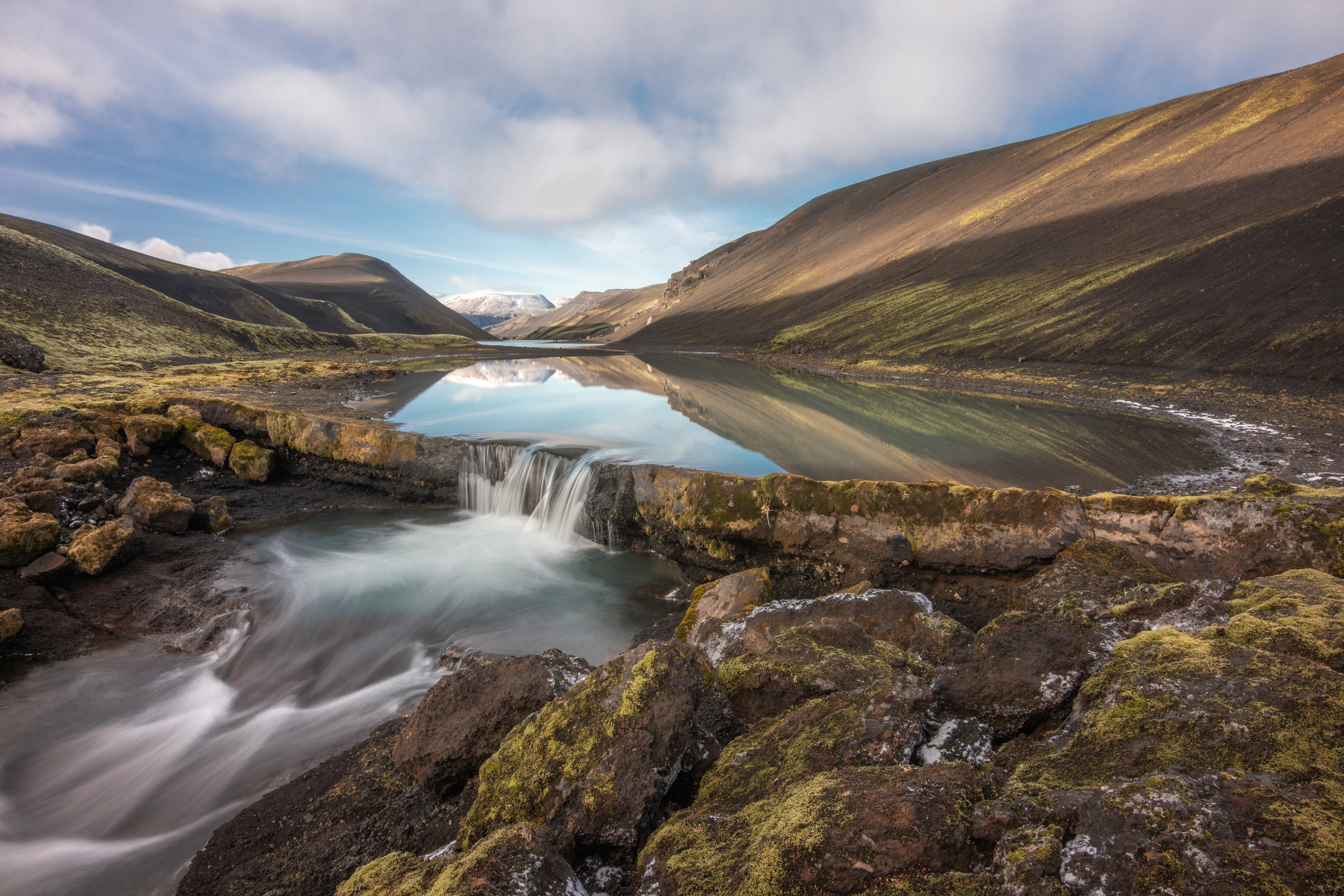 Hólmsárlón in autumn when the volume of water in the river is low