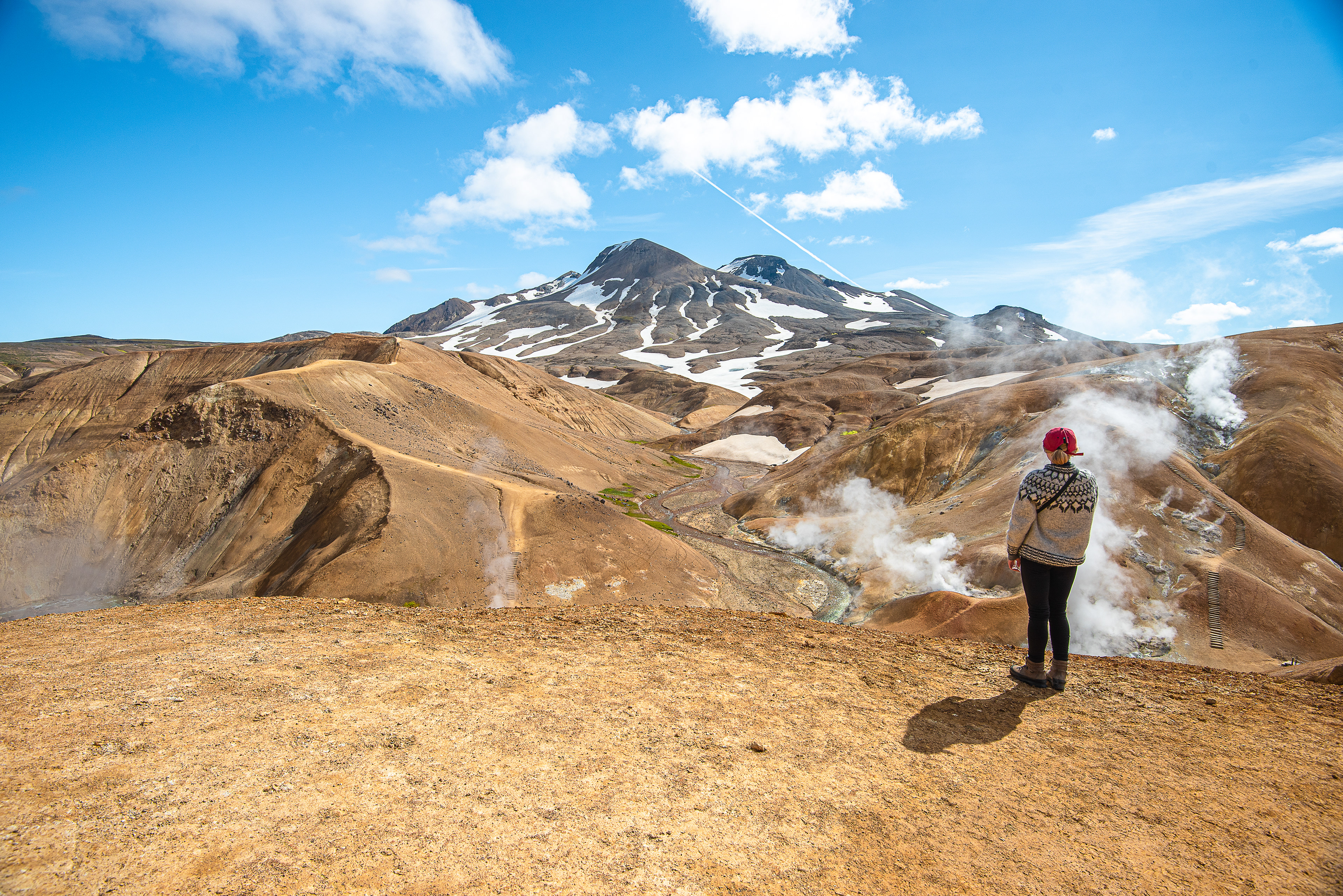 The valley and the mountains Kerlingarfjöll is one of the most interesting places to take a camera