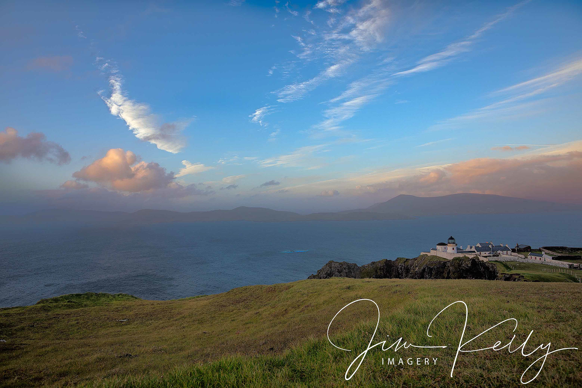 Lighthouse at Clare Island (Ref: DIG08137/DIG08138)