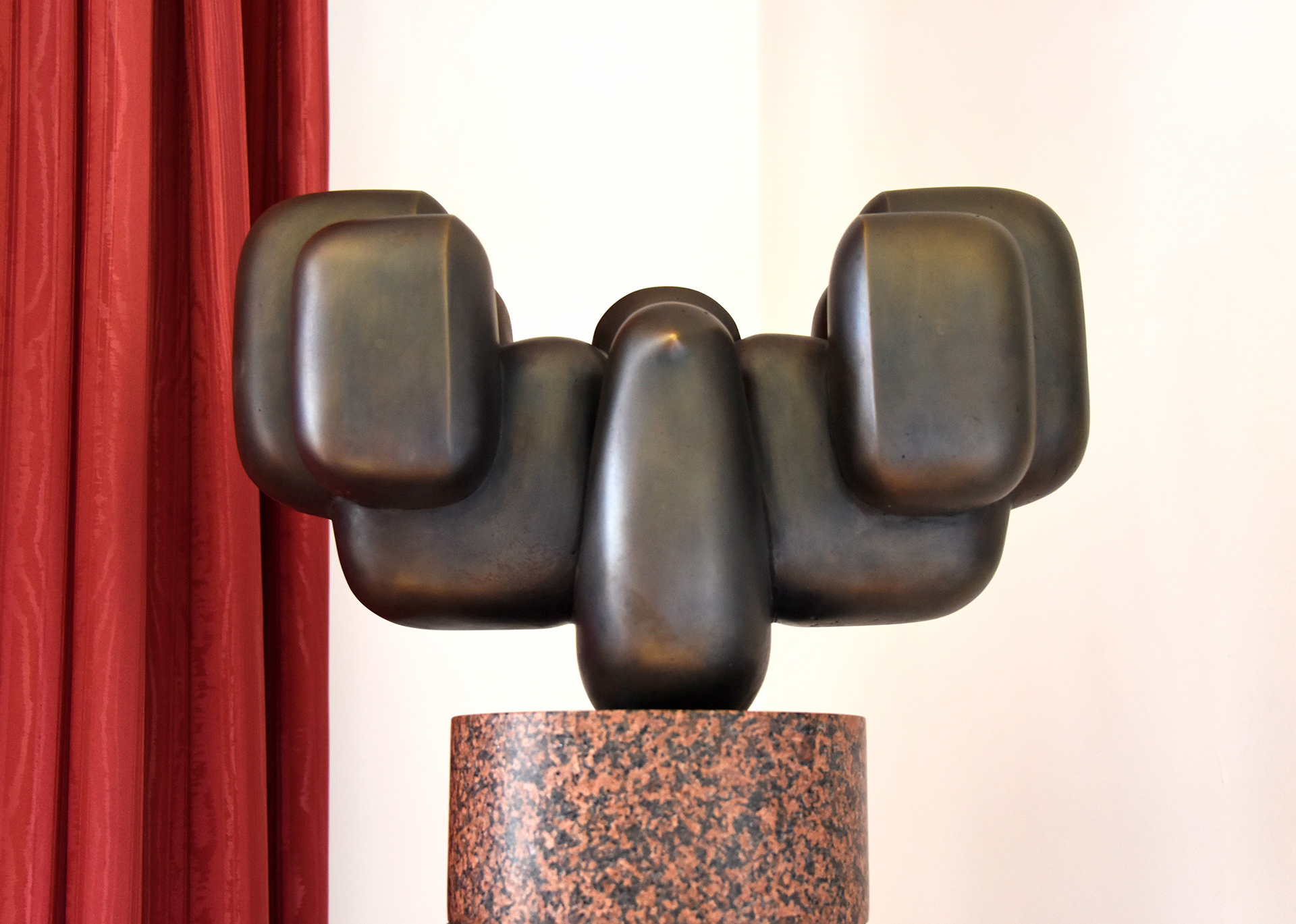 Night Bird, bronze, granite, H 38 cm, 1991