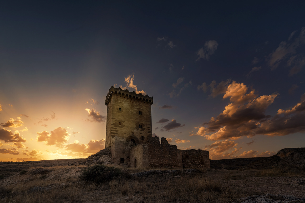 Torre-castillo de los Señores - Godojos (Zaragoza, Spain)