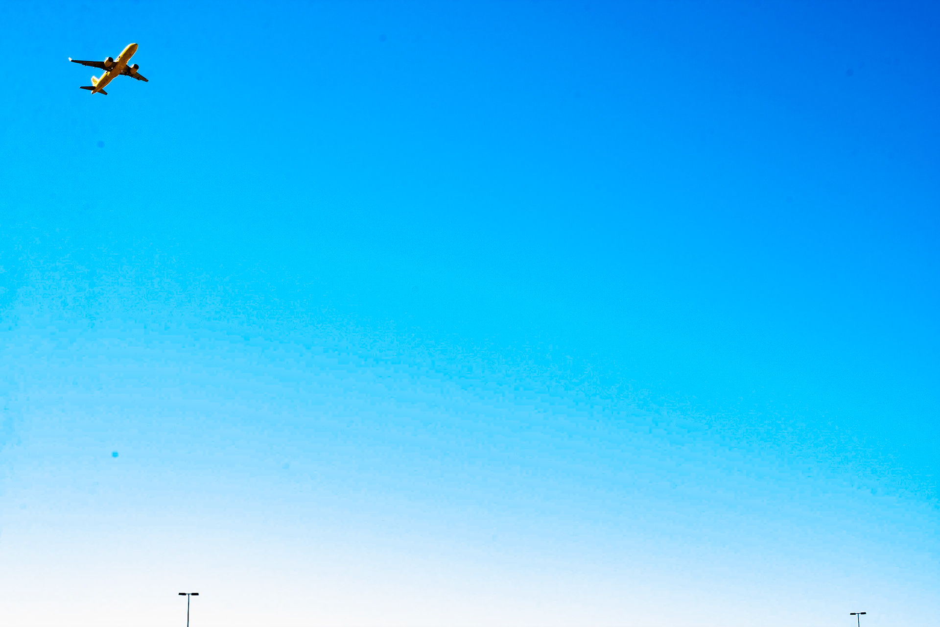 086