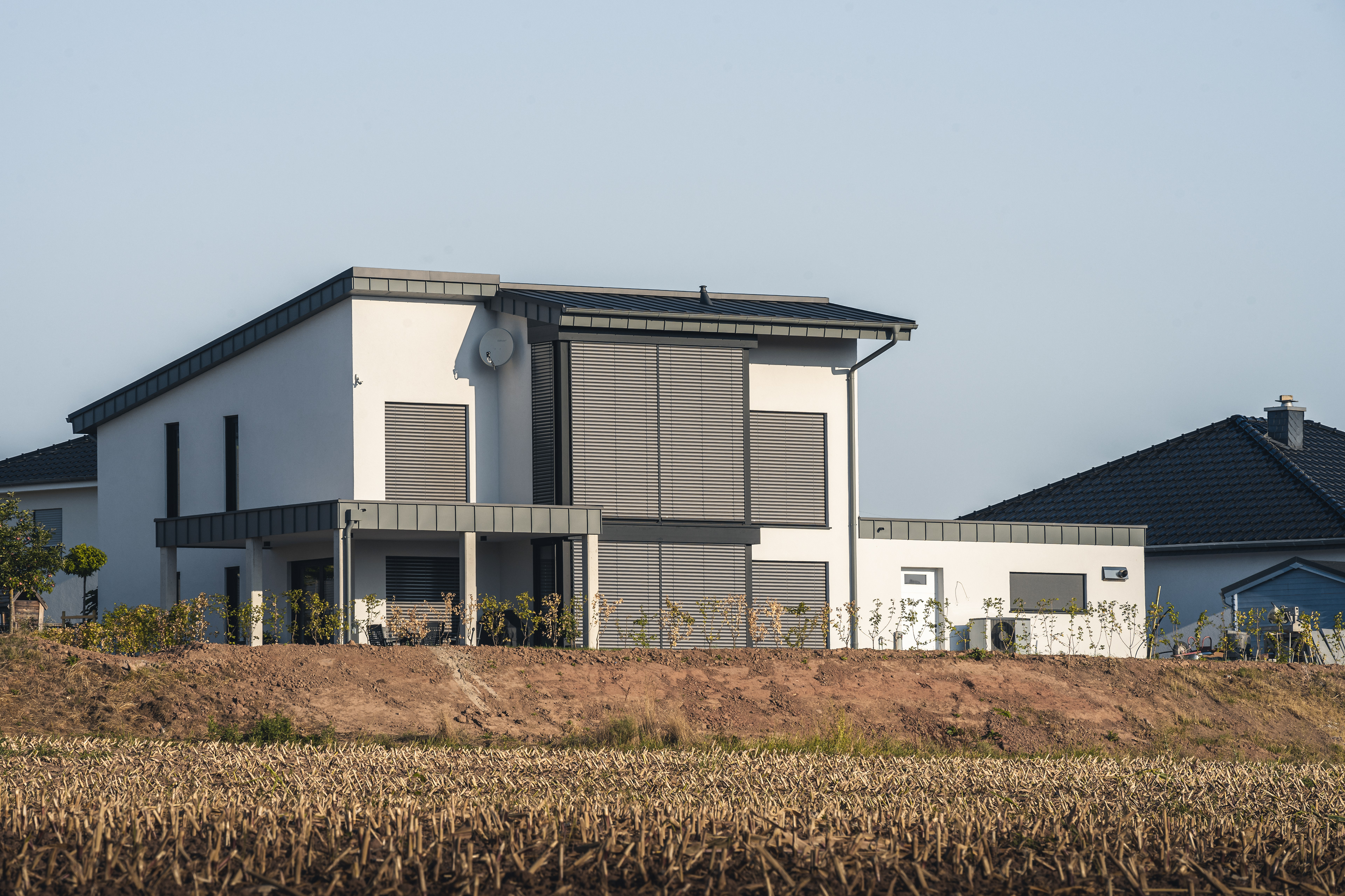 EFH "House MM...with a view"