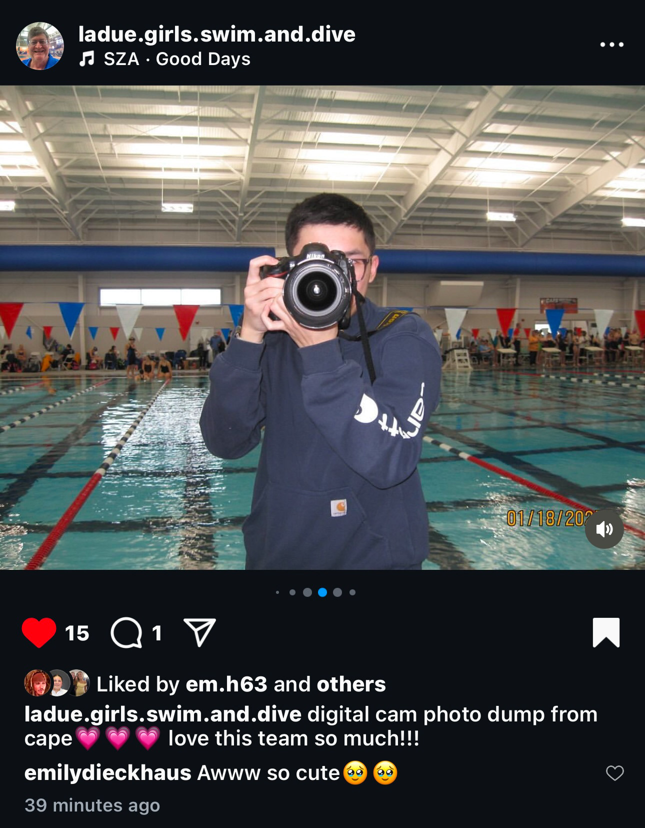 A fun "digicam" photo of me at the City of Roses Invitational girls high school swim meet in Cape Girardeau, Mo., January 2025. Photo by Emma Hsiao.