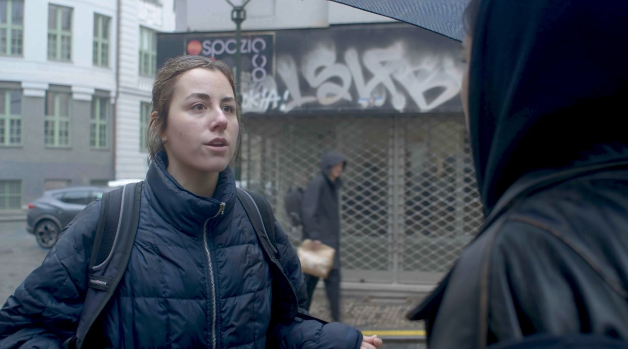 Recreation of Lady Bird scene by Greta Gerwig. Directed by Jonathan Benson. Prague, Czechia. January 2024.