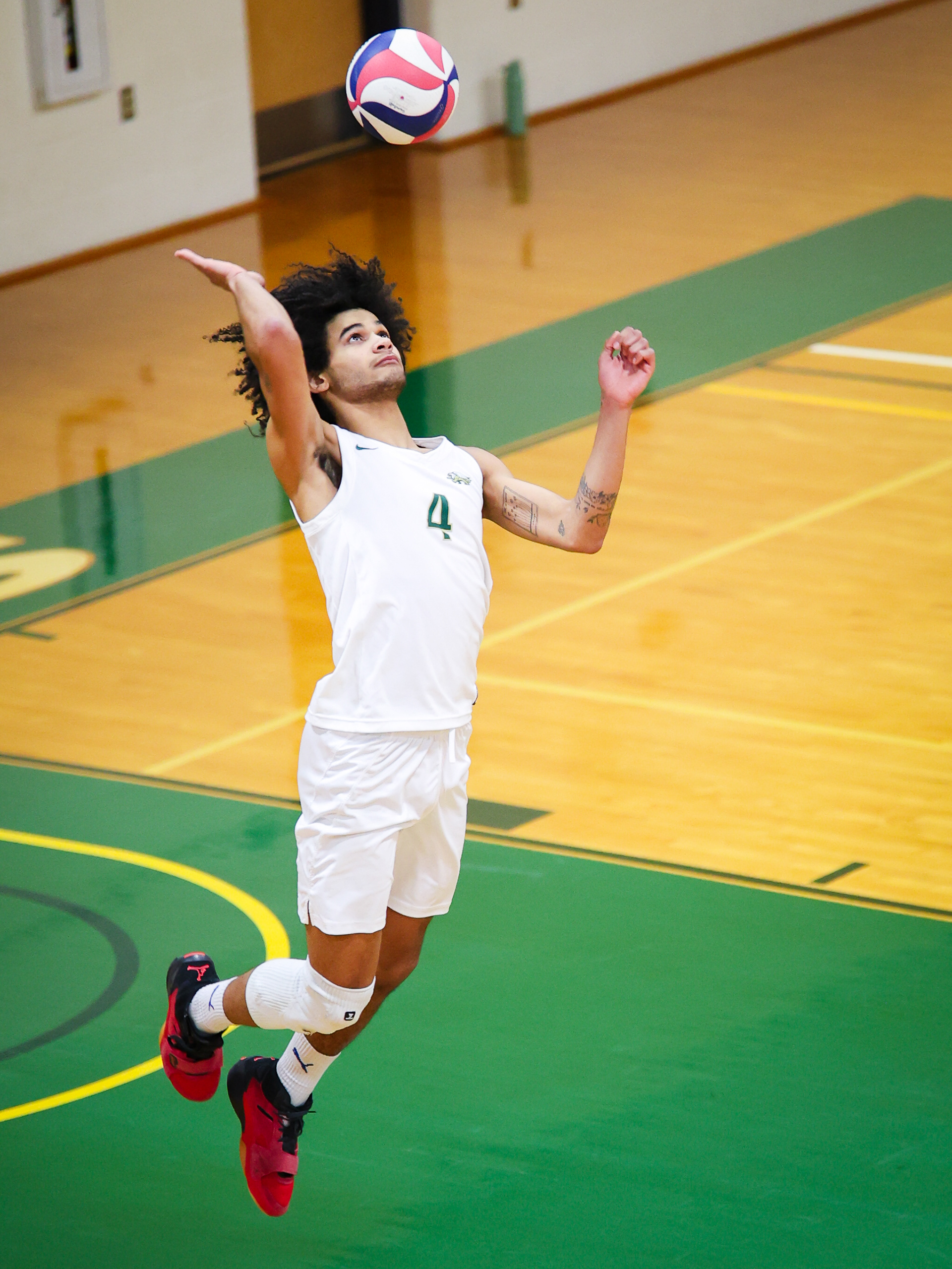 Sarah Lawrence College Men's Volleyball against St. Joseph's Brooklyn. Monday, March 3rd, 2025. Bronxville, New York.