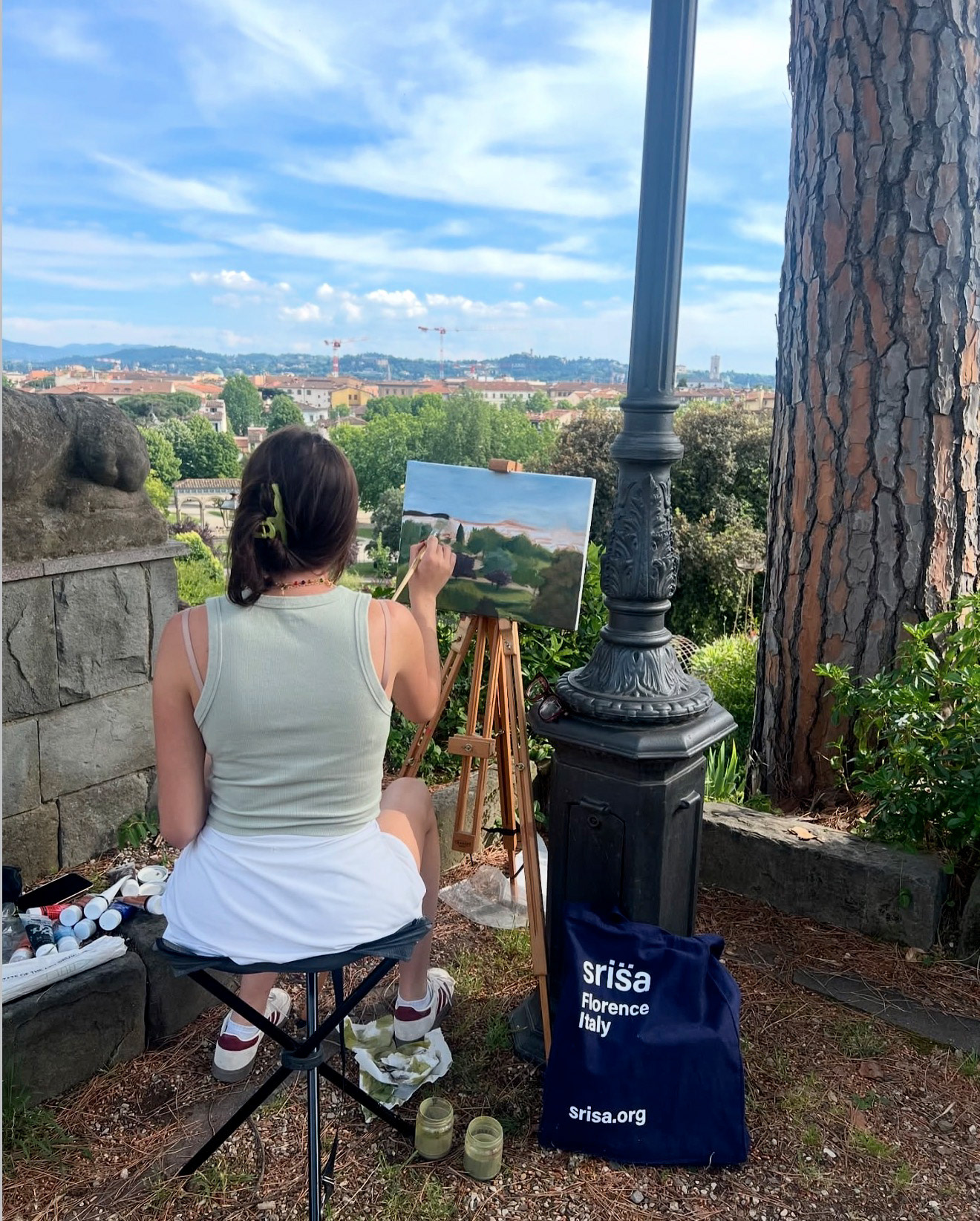 Reese Kendall painting in Florence, Italy