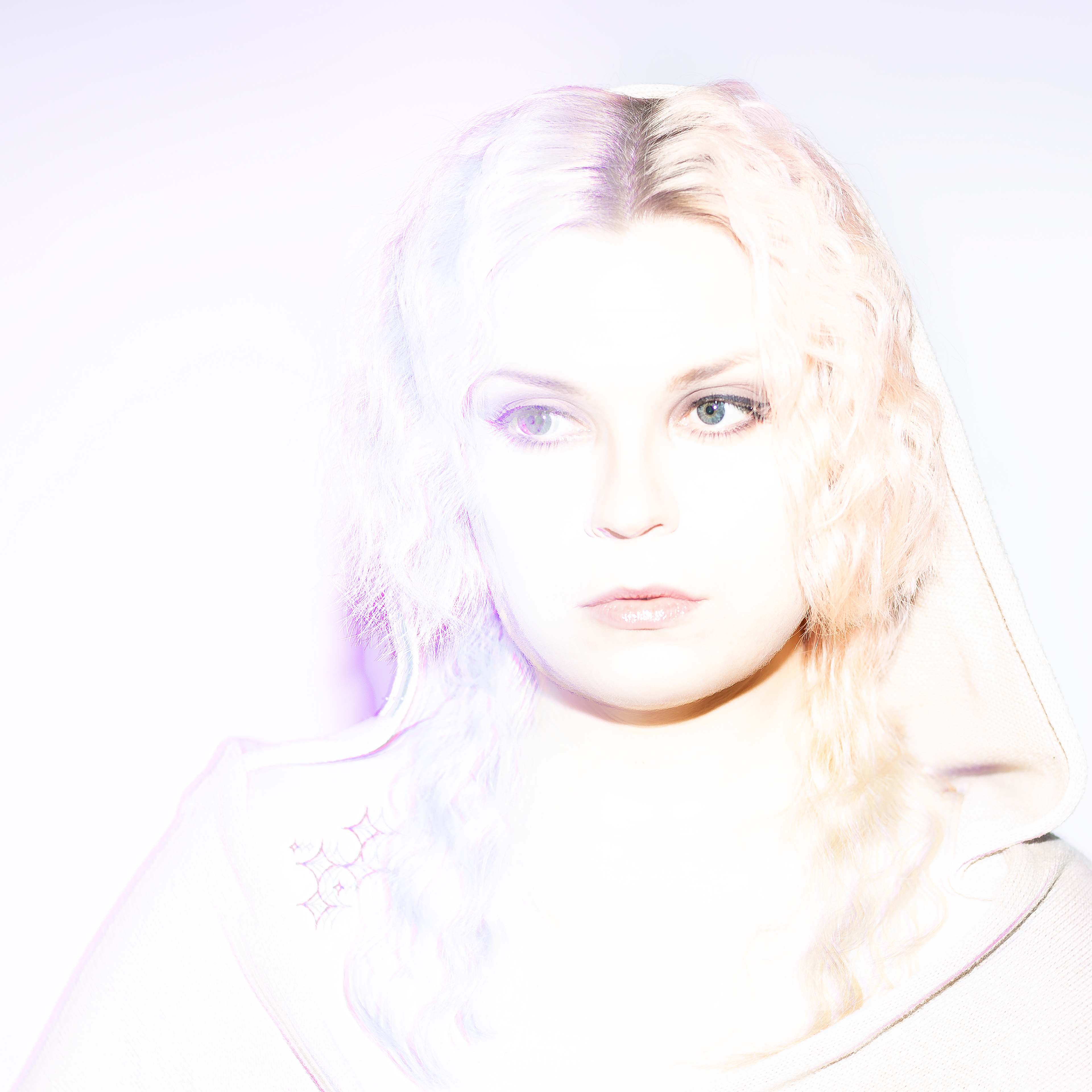 Electric Elisa– Ihminen single cover art