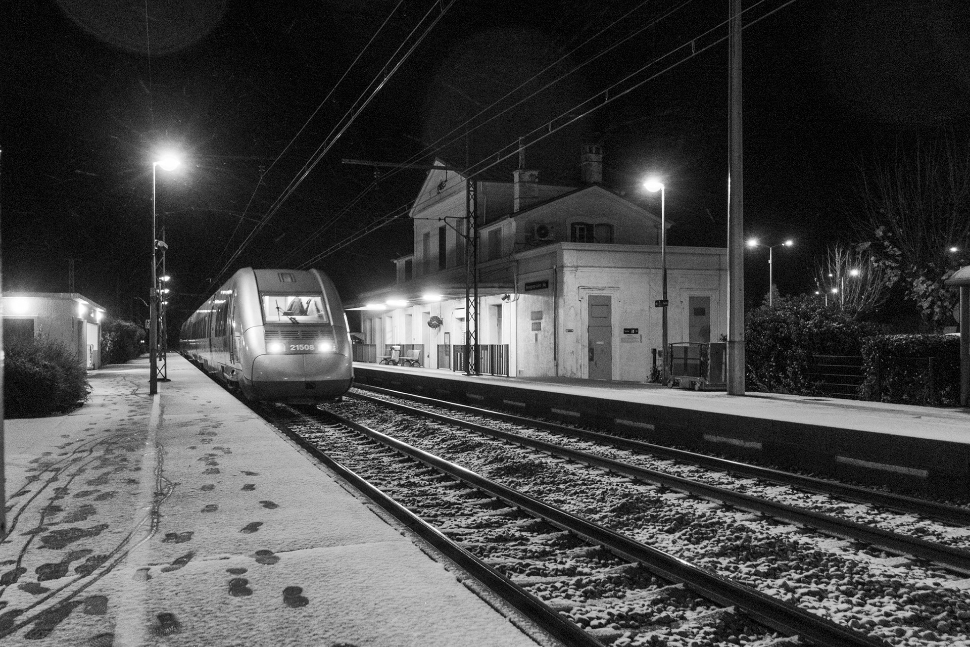Un train en hiver