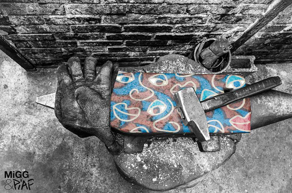 L'enclume et le marteau