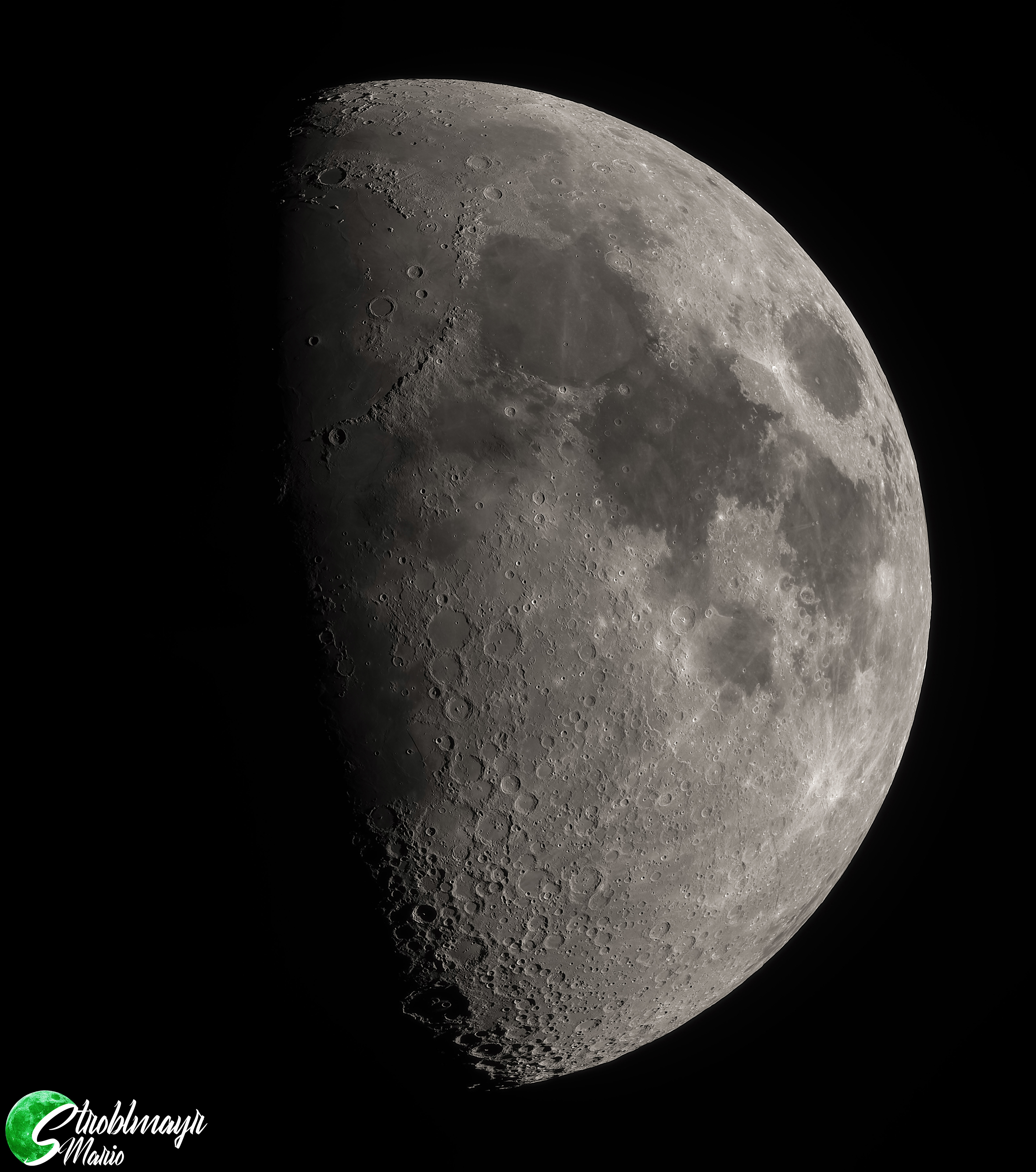 Der zunehmende Mond im 130mm Refraktor von TS