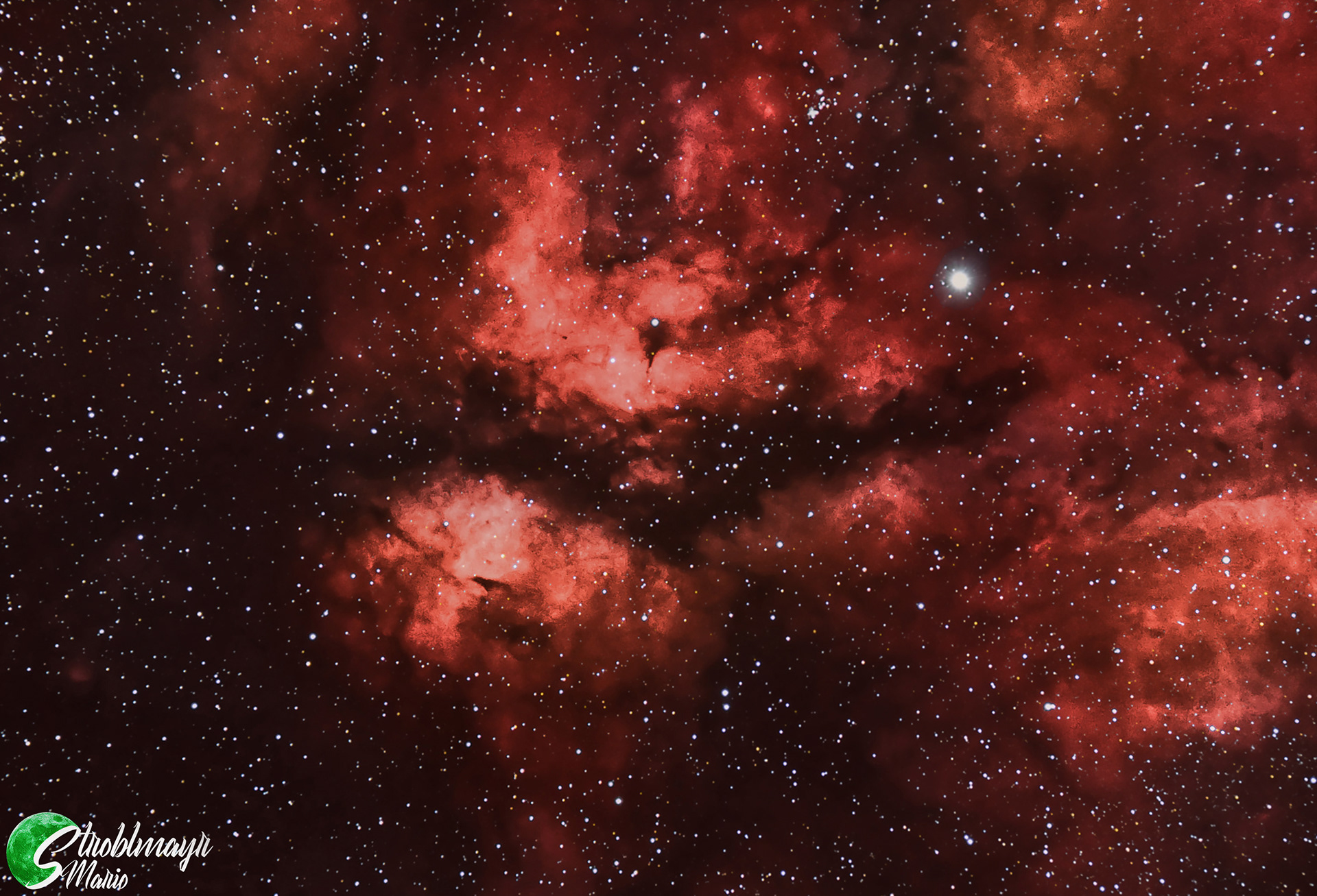 Schmetterlingsnebel in H-Alpha mit 60mm Apo und ZWO ASI 294 MC