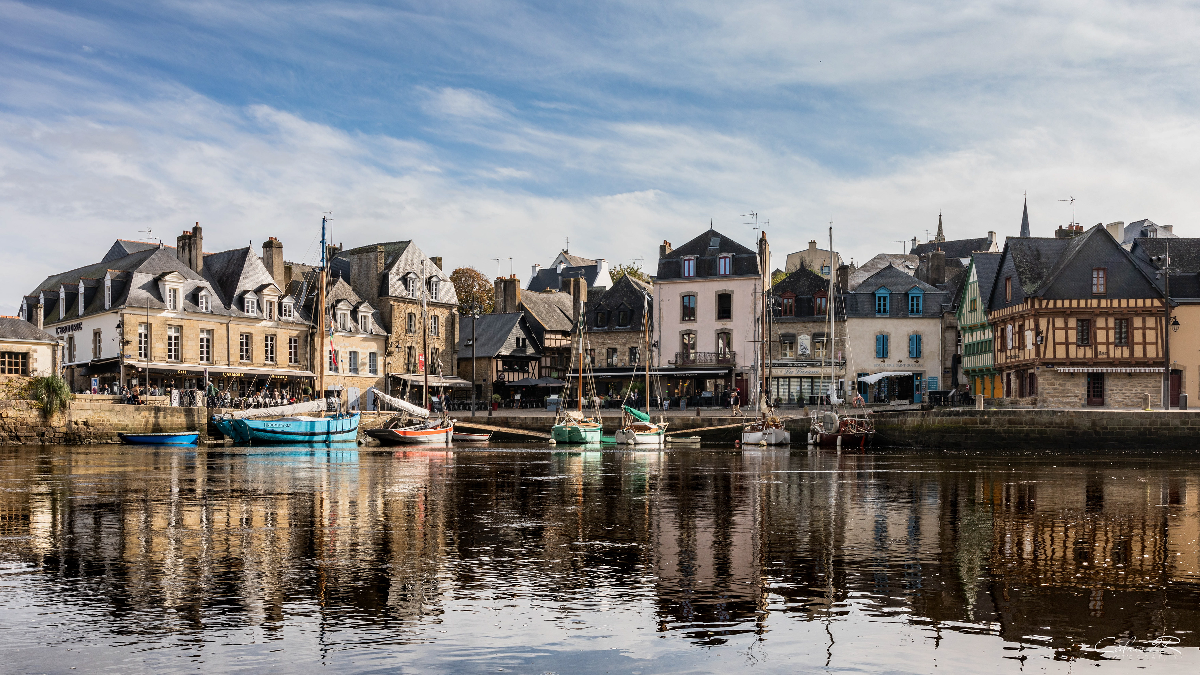 Le port de Saint GOUSTAN AURAY